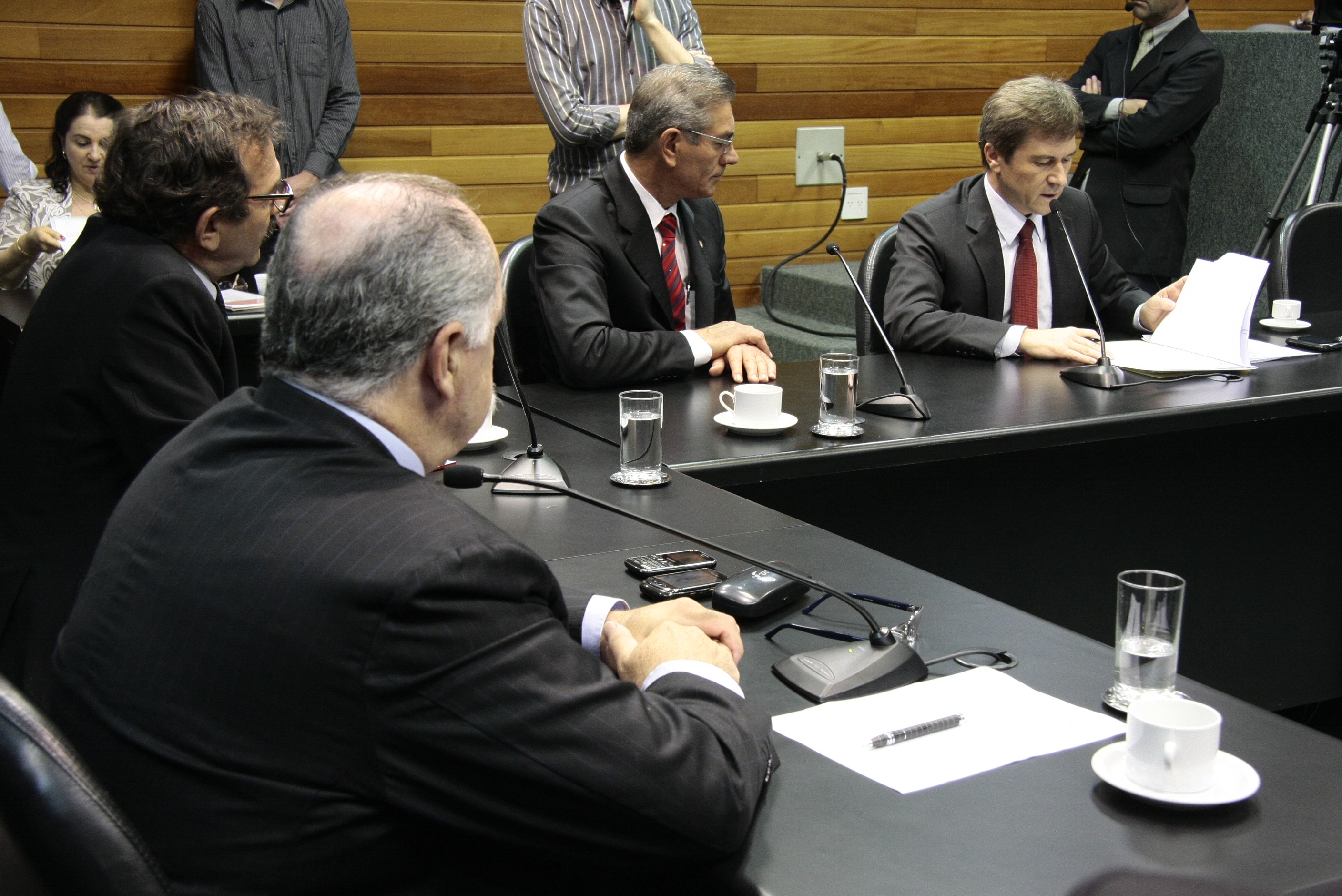 Reunião da Comissão de Constituição e Justiça. Foto: Miriam Zomer