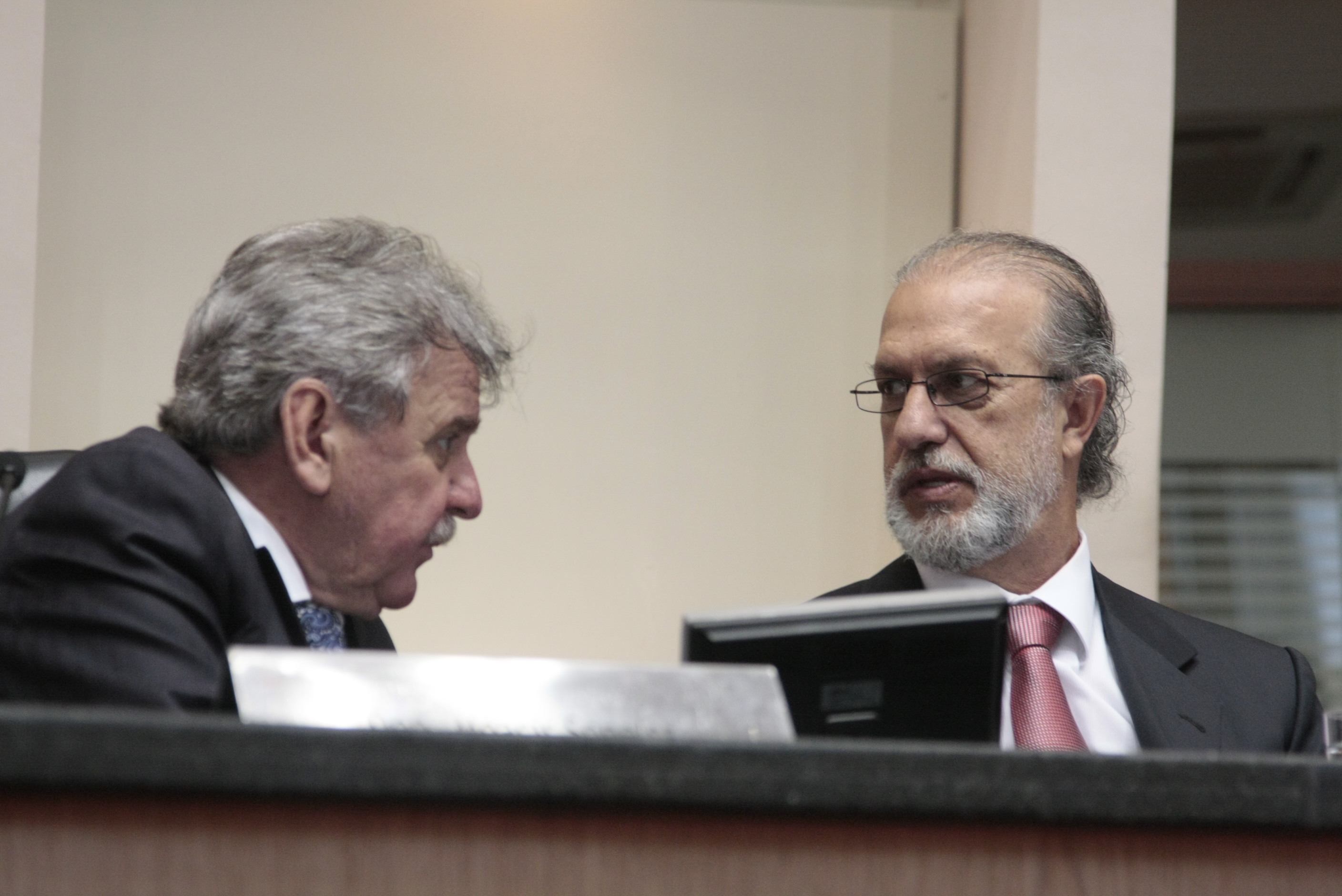 Deputados Moacir Sopelsa (PMDB) e Nilson Gonçalves (PSDB) - Foto: Solon Soares