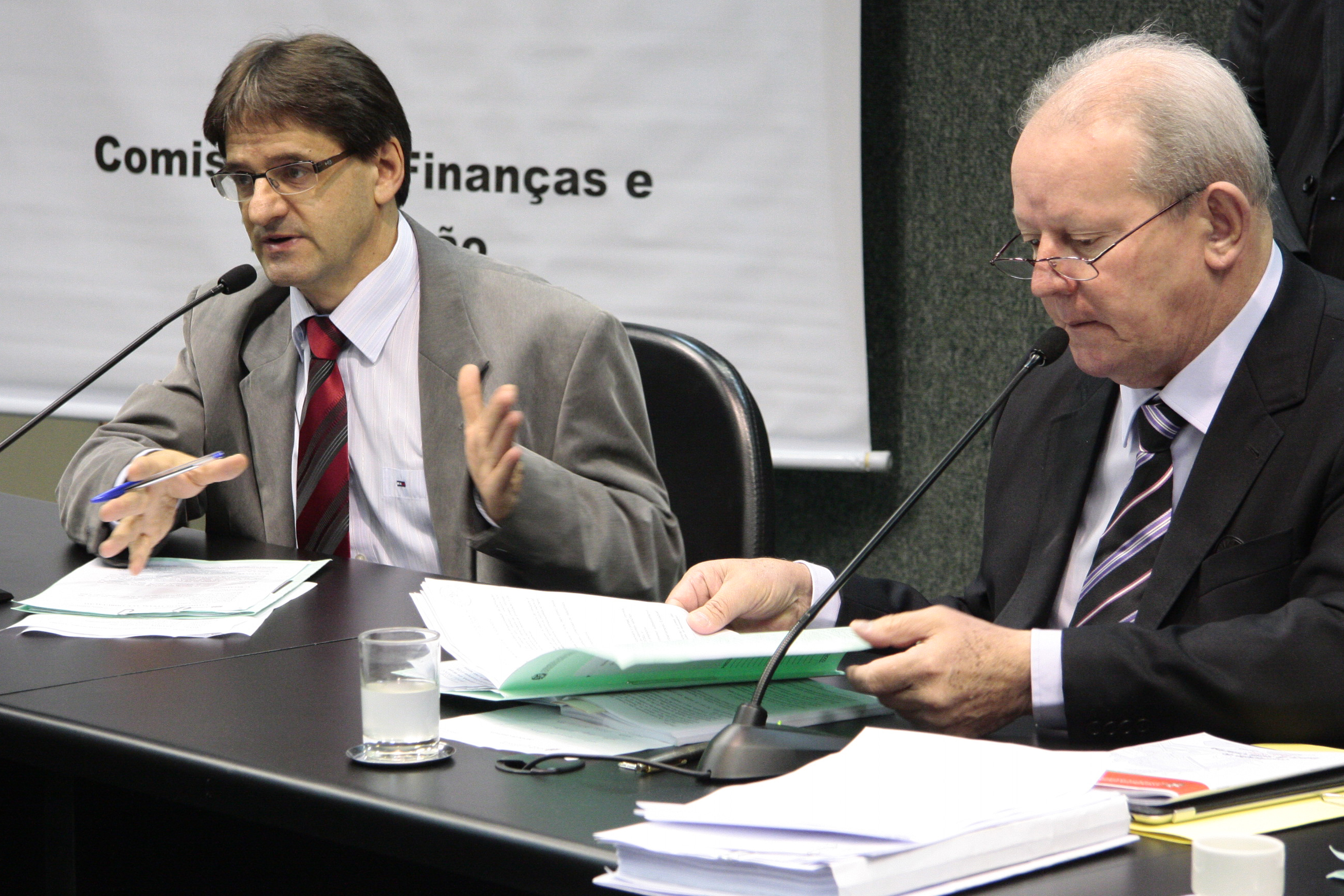 Reunião da Comissão de Finanças e Tributação.  Foto: Miriam Zomer