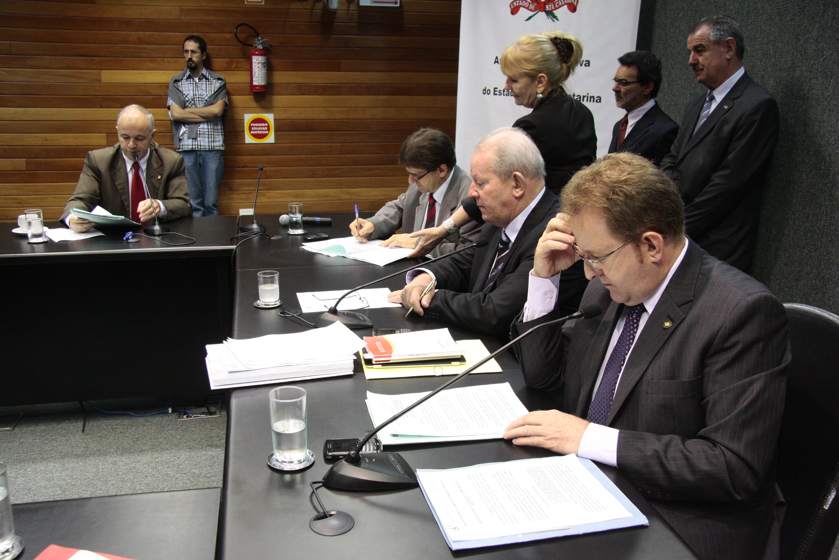 Reunião da Comissão de Finanças e Tributação.  Foto: Miriam Zomer