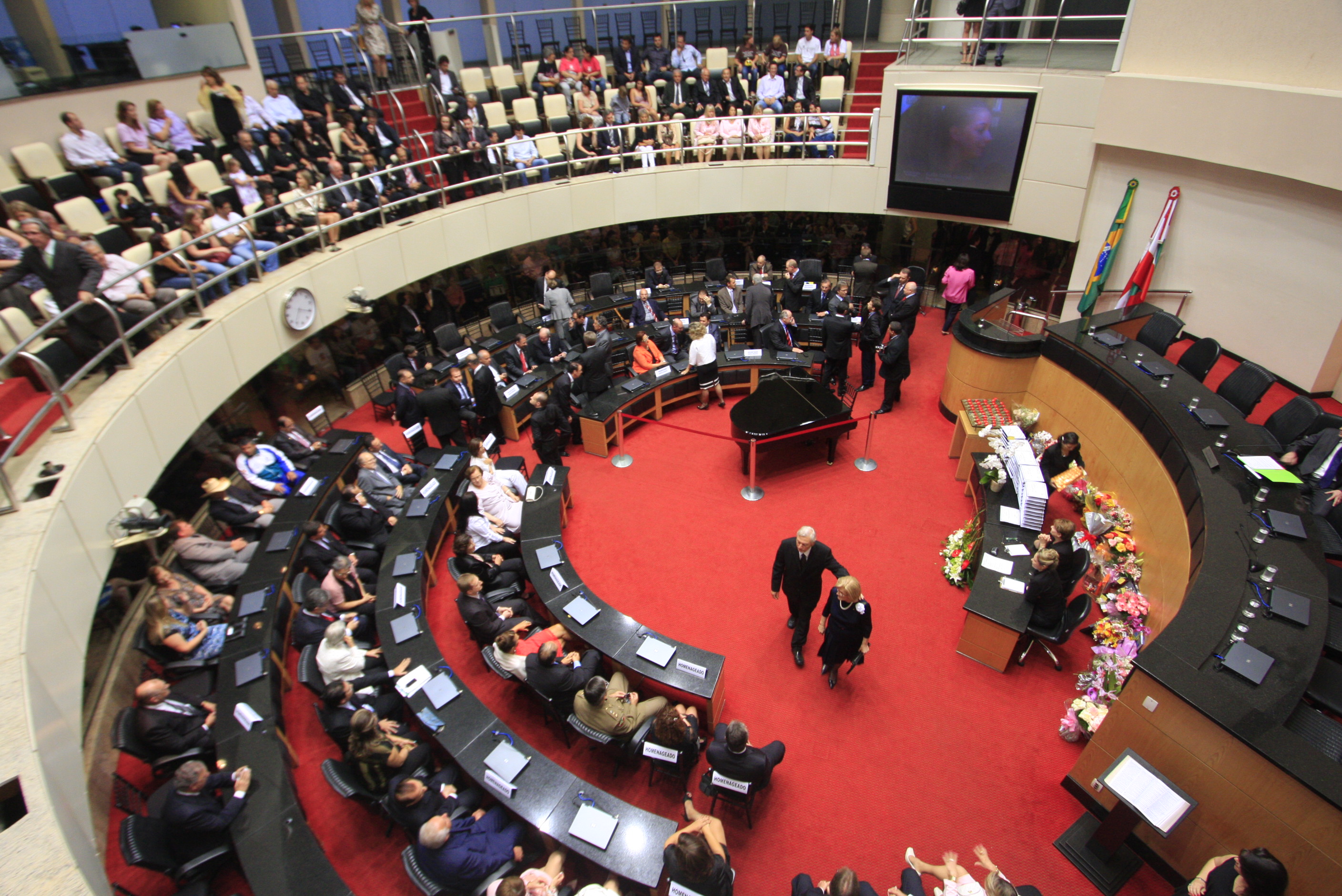 Sessão Solene da Comenda do Legislativo. Foto: Lucas Gabriel Diniz