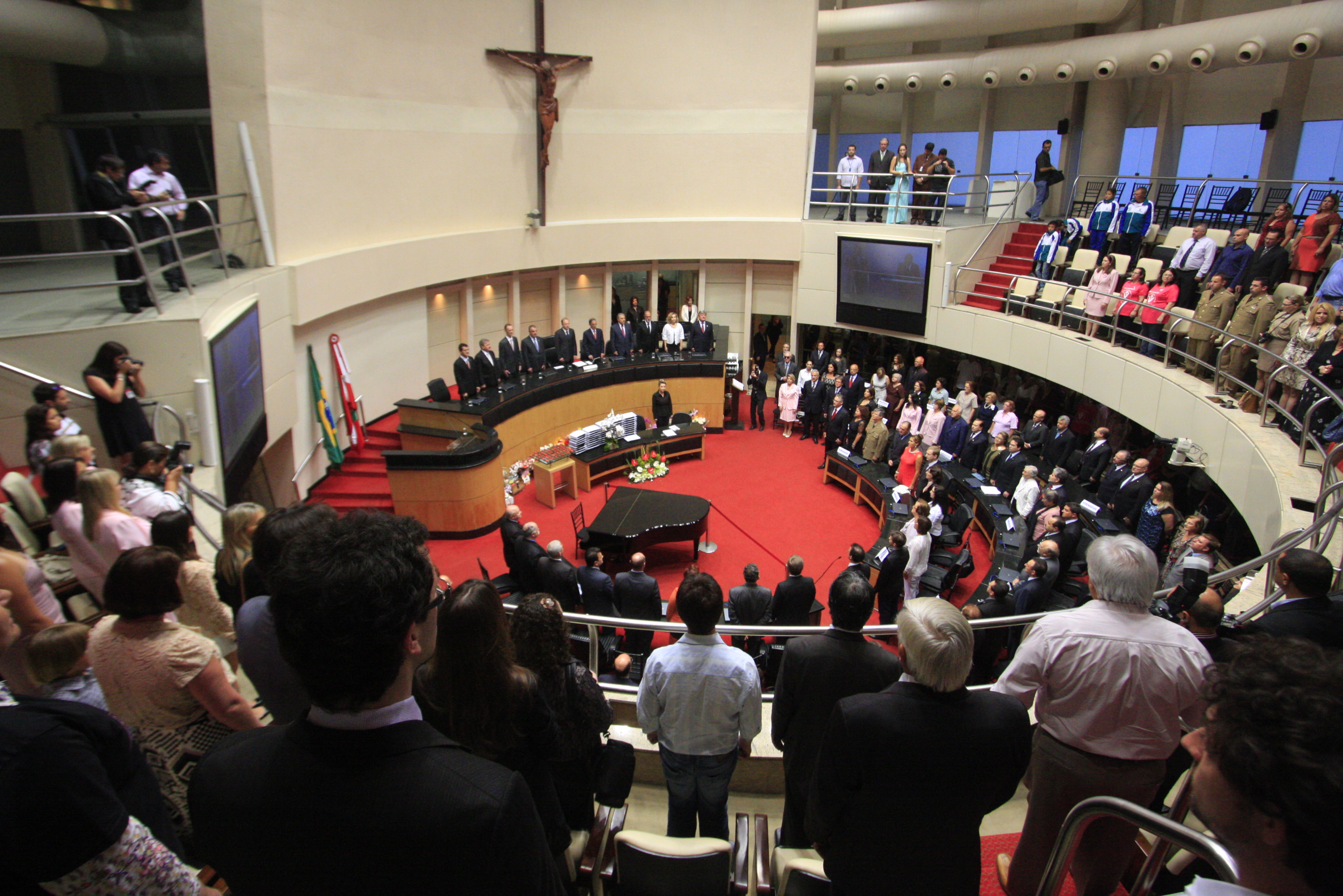 Sessão Solene da Comenda do Legislativo. Foto: Lucas Gabriel Diniz