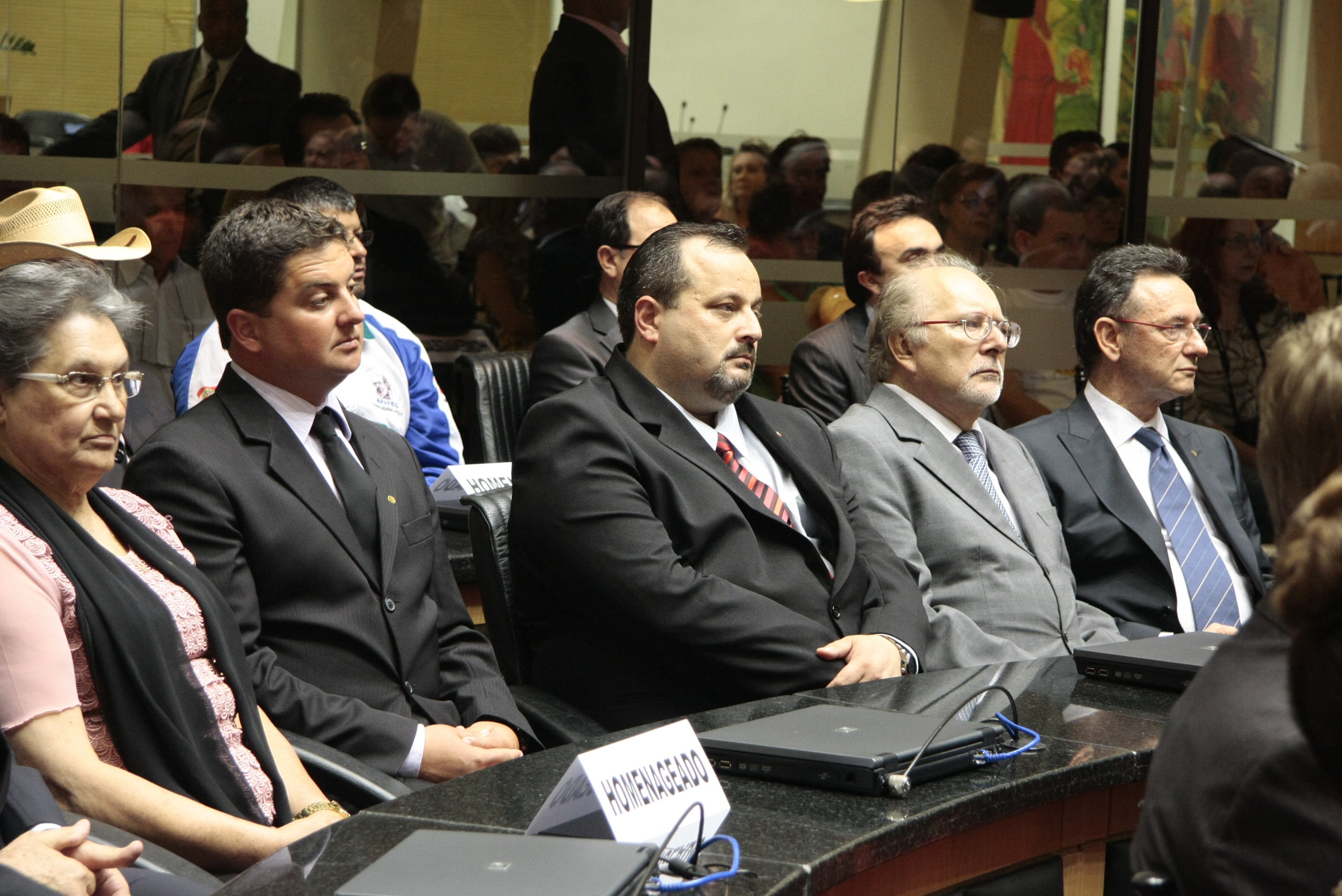 Sessão Solene da Comenda do Legislativo. Foto: Solon Soares