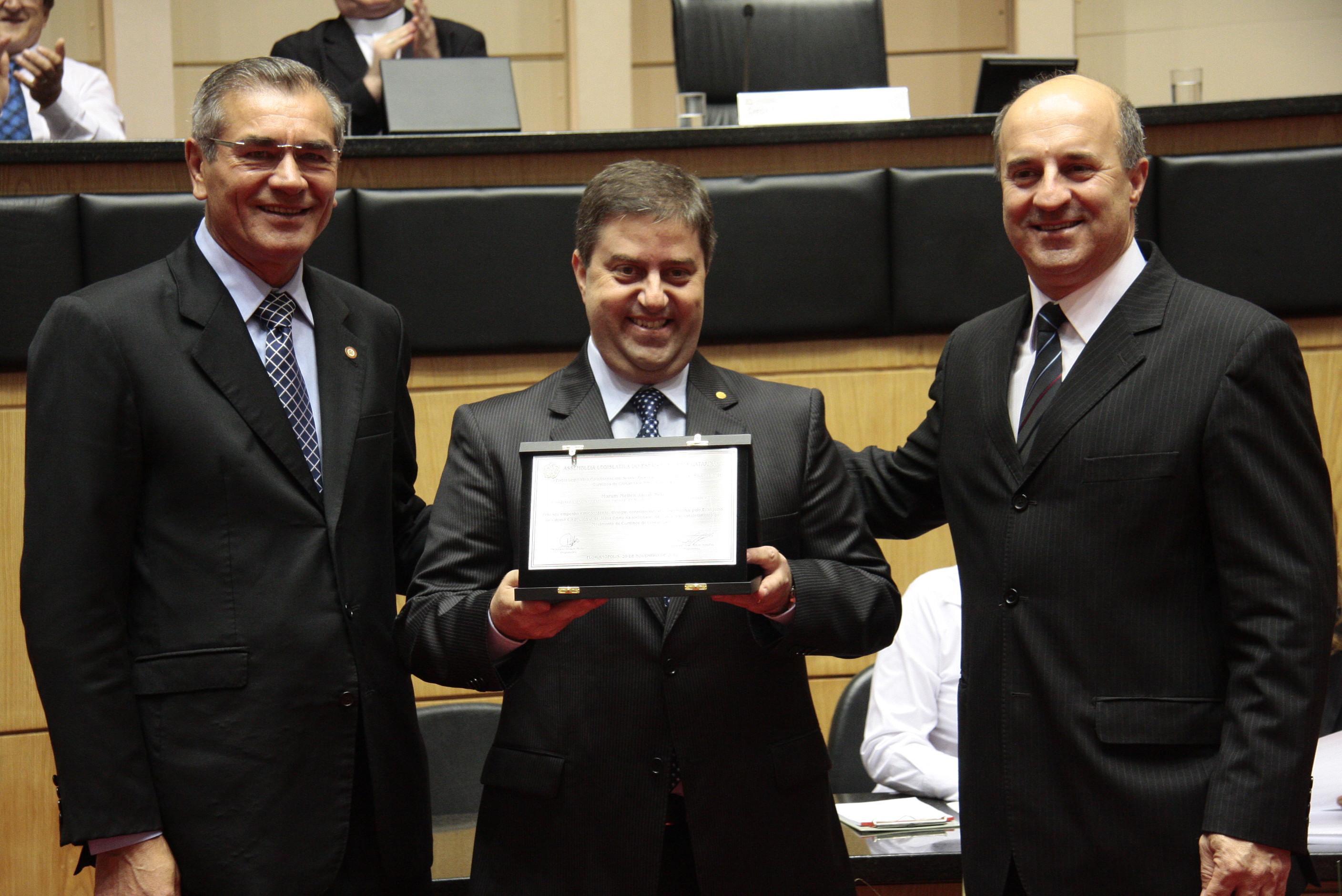 Sessão Especial em homenagem ao Movimento de Cursilhos de Cristandade - MCC, pela passagem dos seus 50 anos no Brasil e 42 anos em Santa Catarina. Foto:Miriam Zomer
