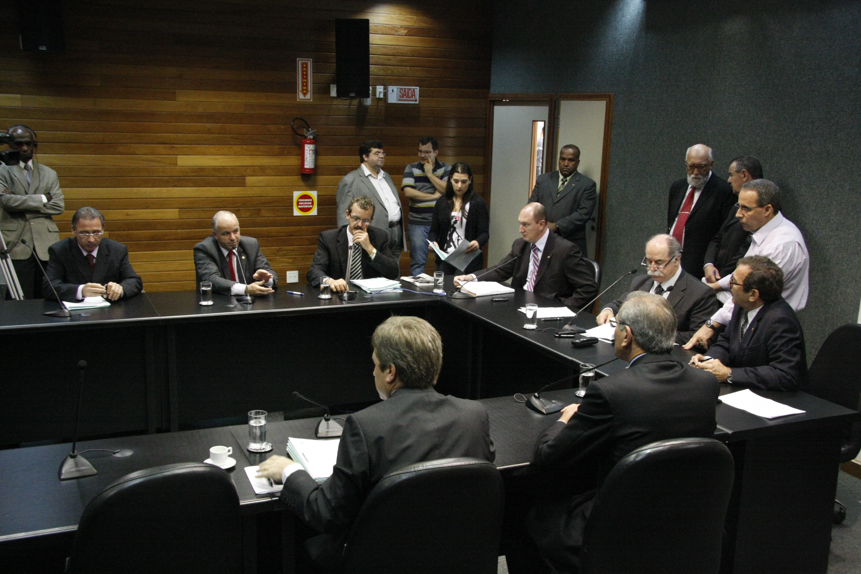 Comissão de Constituição e Justiça