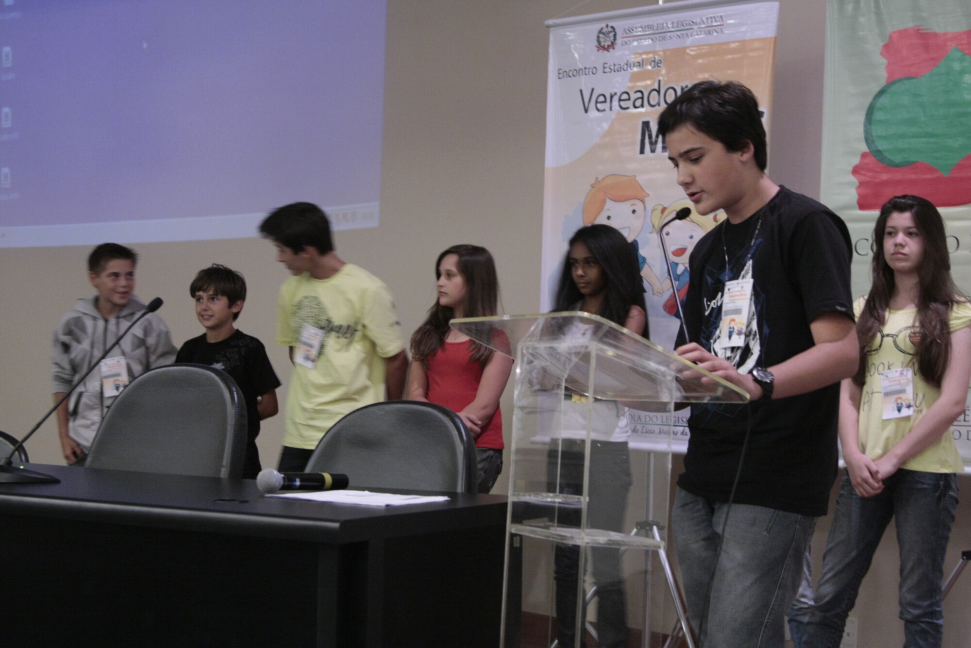 Parlamento Jovem inicia 14ª edição nesta terça-feira (27)