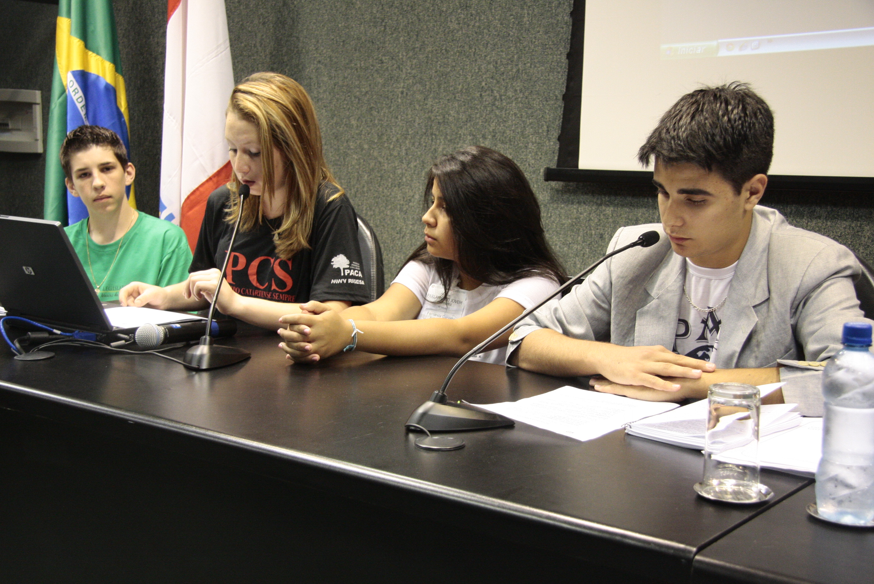 14ª Edição do Programa Parlamento Jovem. Fotos: Miriam Zomer