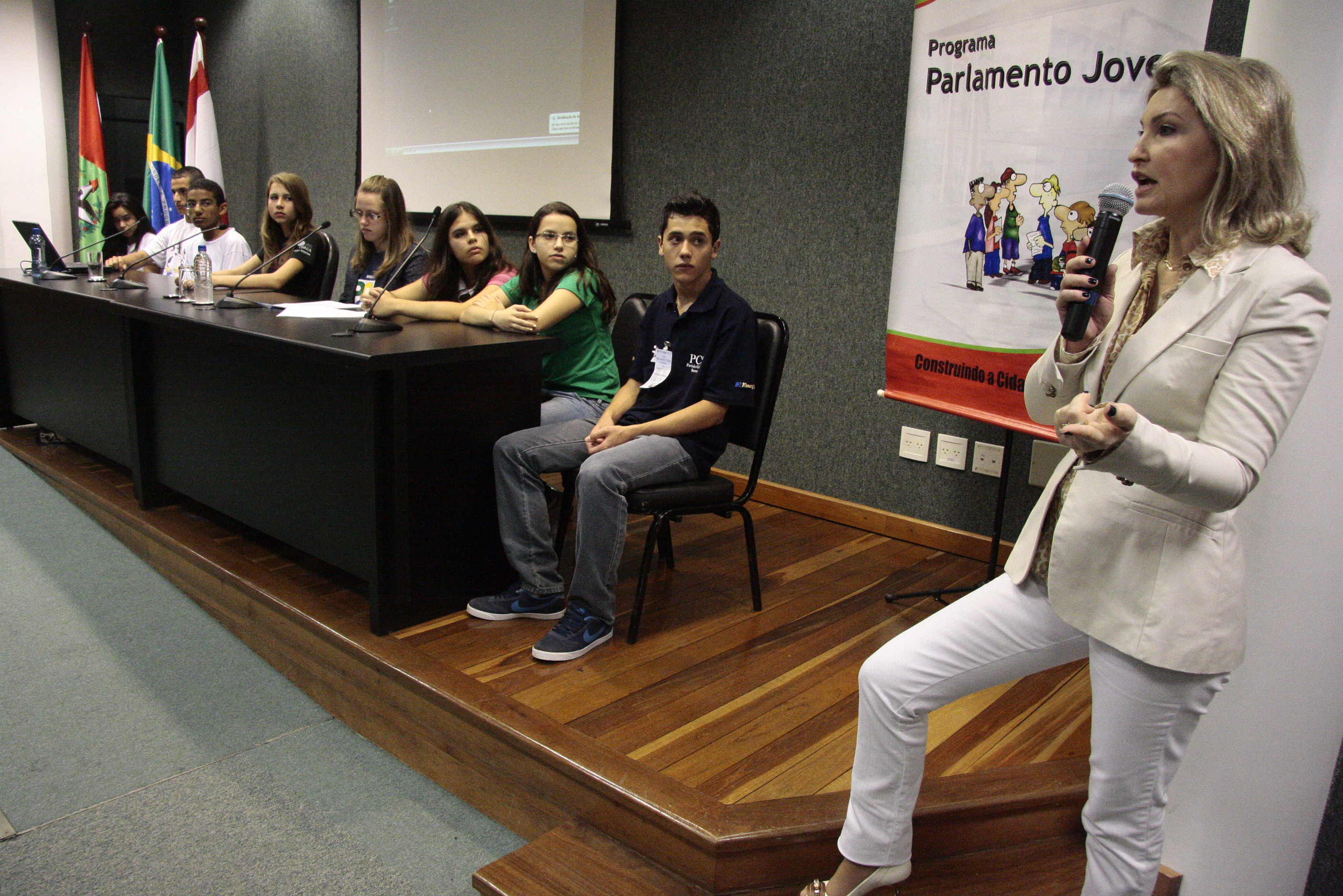 14ª Edição do Programa Parlamento Jovem. Fotos: Miriam Zomer