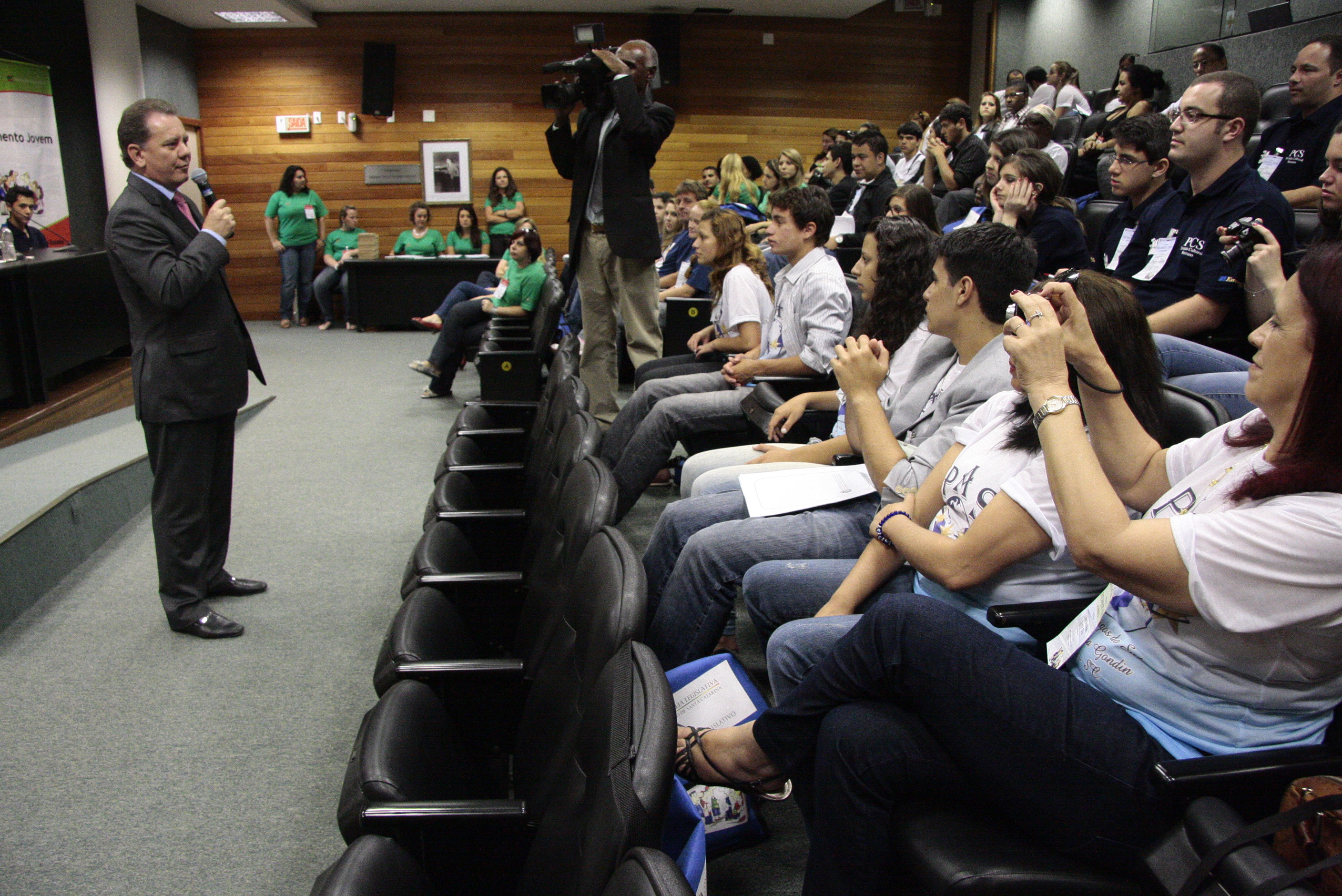 14ª Edição do Programa Parlamento Jovem. Fotos: Miriam Zomer