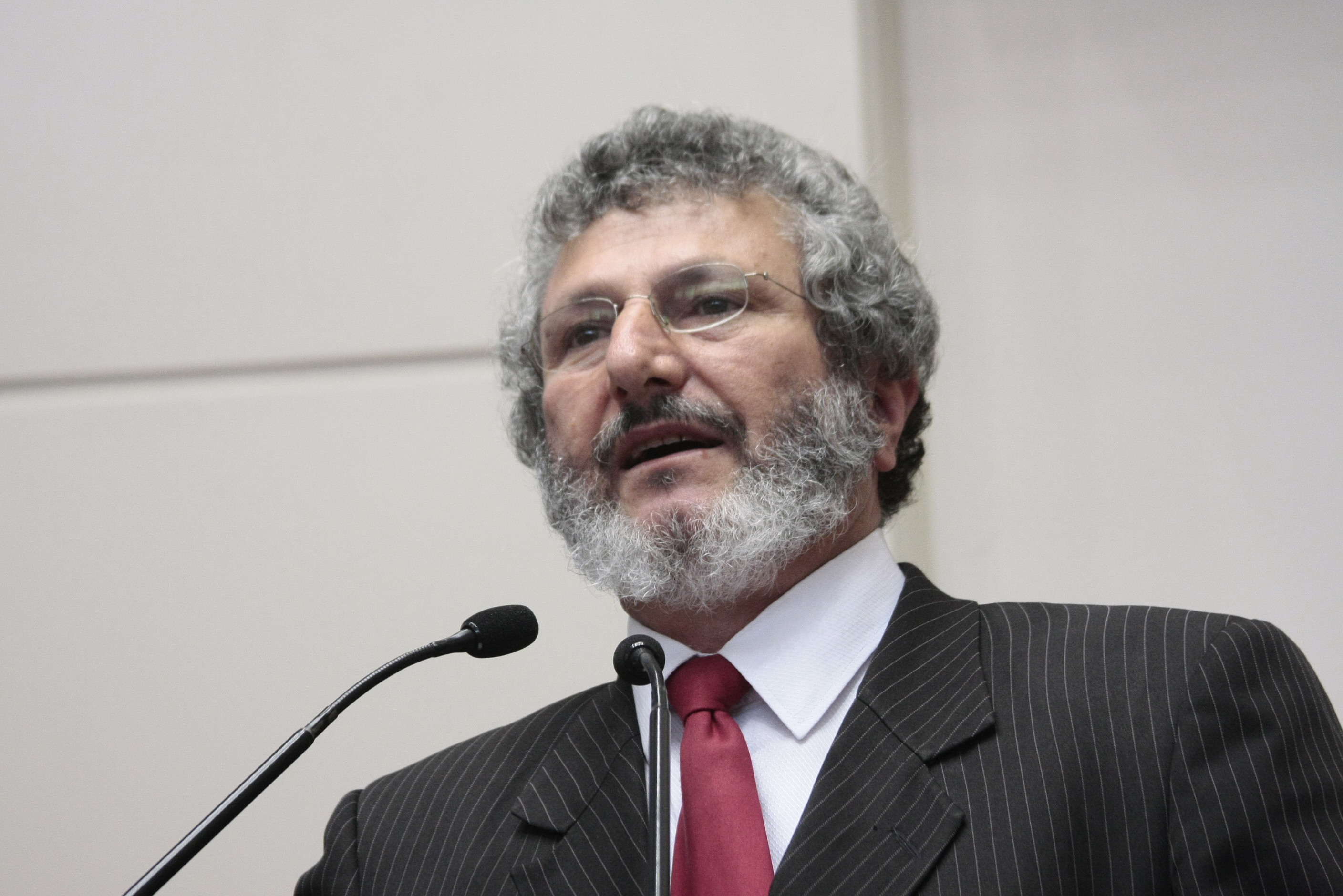 Sessão Ordinária da Assembleia Legislativa do Estado de Santa Catarina. Deputado Padre Pedro Baldissera (PT) Foto: Solon Soares