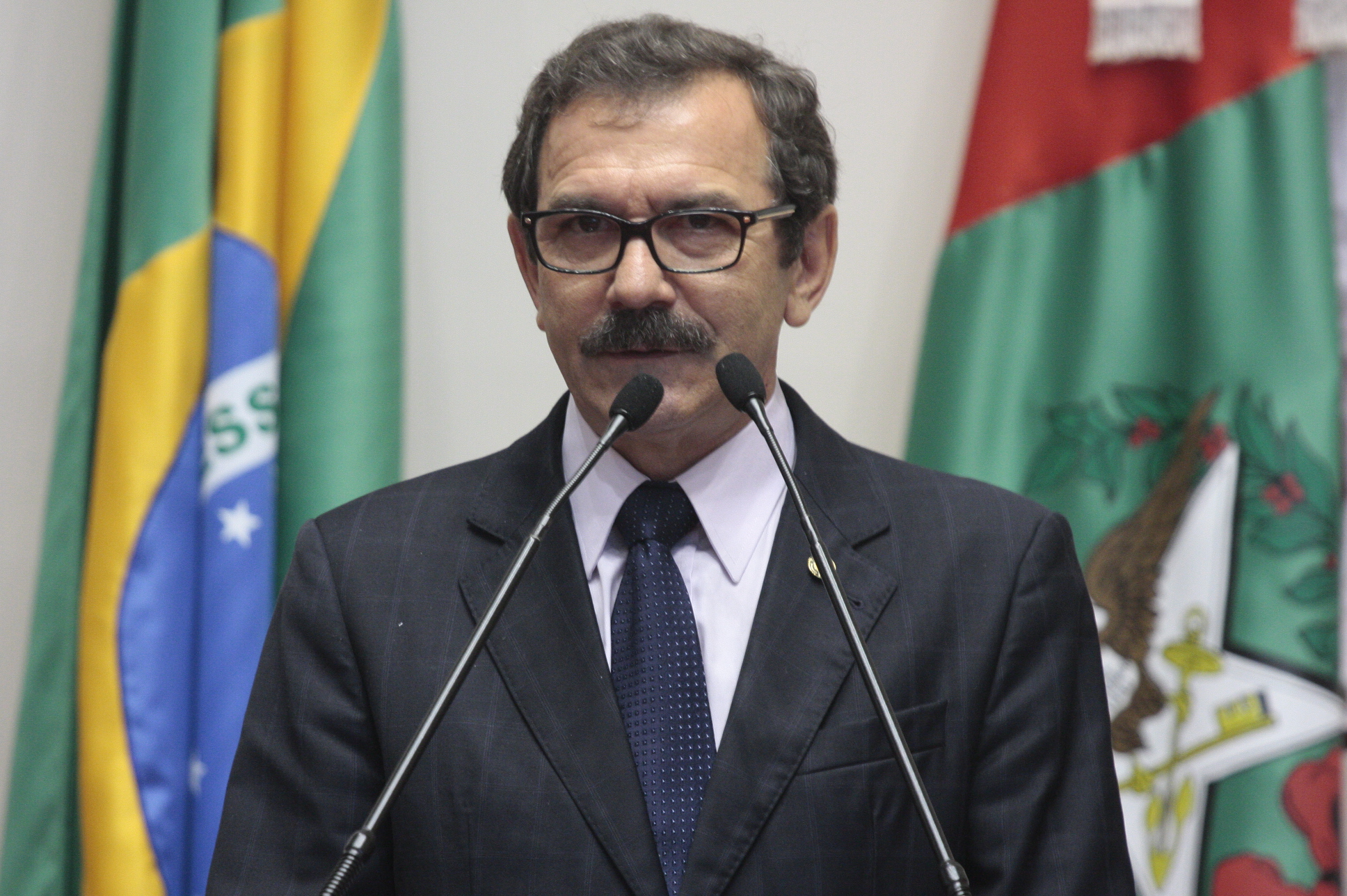 Sessão Ordinária - Plenário Osni Régis. Deputado Serafim Venzon (PSDB)  Foto: Miriam Zomer