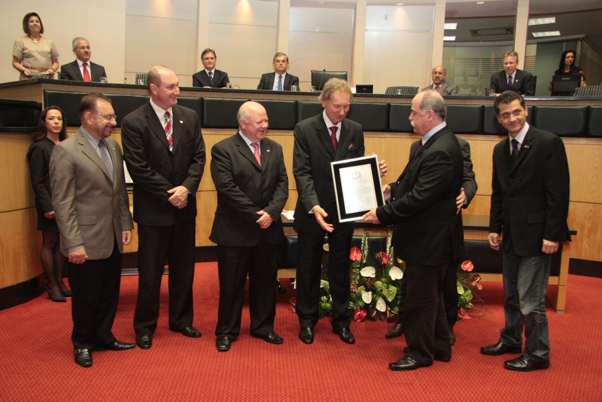 Sessão Especial homenageia 50 anos de vida pública do senador Casildo Maldaner