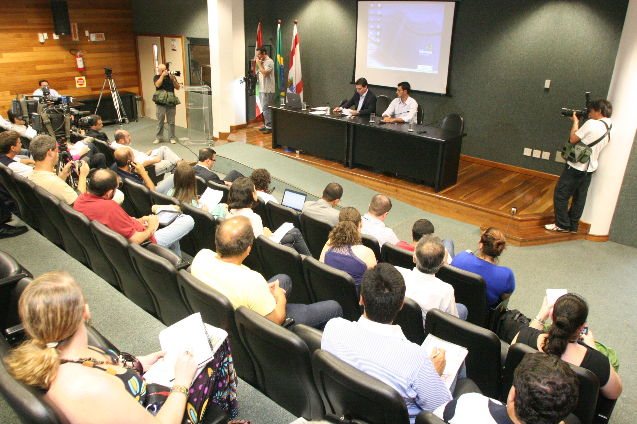 Coletiva com o Deputado Cesar Souza Junior, Prefeito eleito de Florianópolis  Foto Carlos Kilian