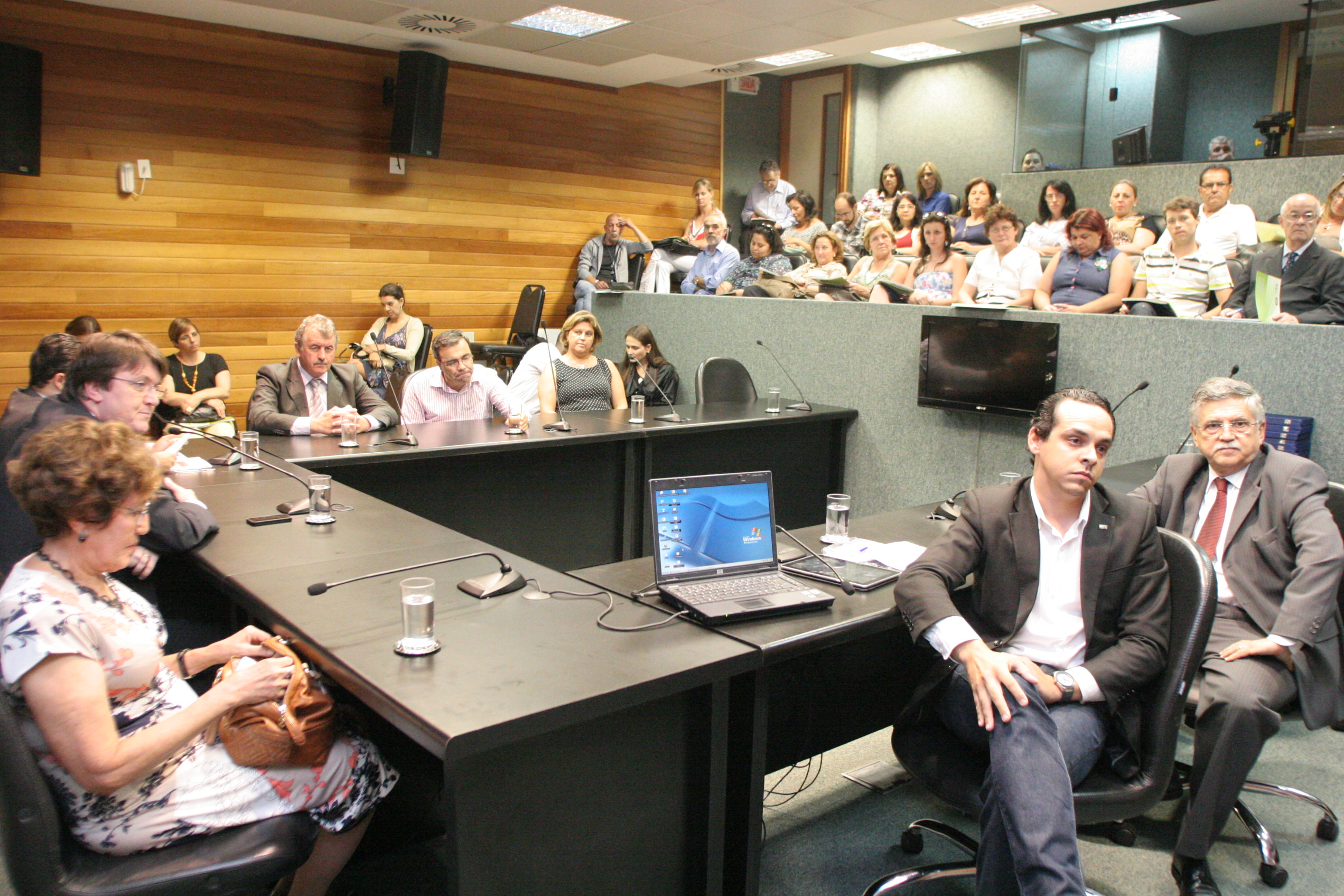 Cerimonia de Abertura do Encontro dos Conselhos Municipais de Educação da Região Sul     Foto Carlos Kilian