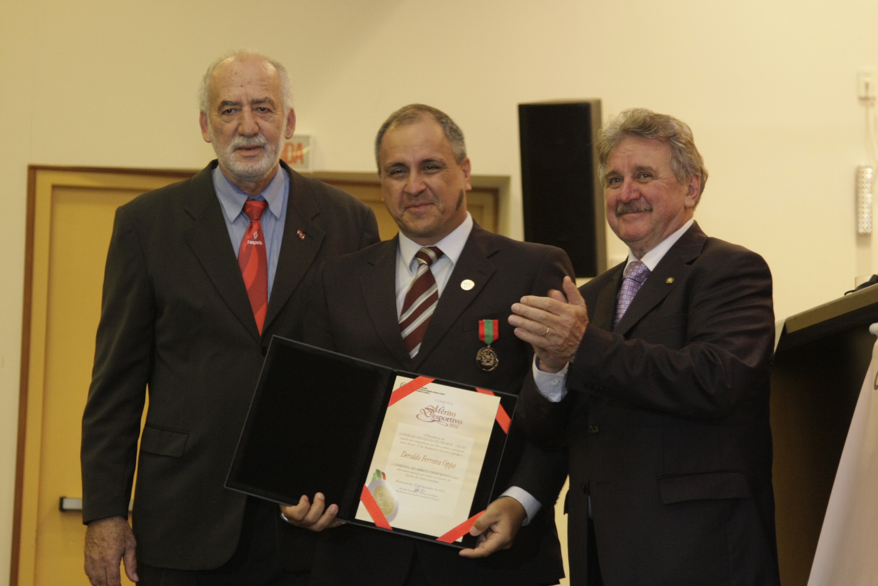 Solenidade - Homenagem aos Desportistas. Foto: Lucas Gabriel Diniz
