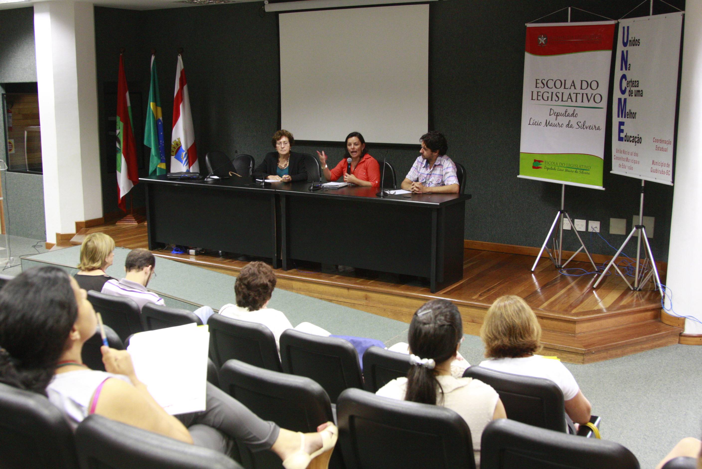 Escola do Legislativo - Unidos na Certeza de uma Melhor Educação. Foto: Lucas Gabriel Diniz