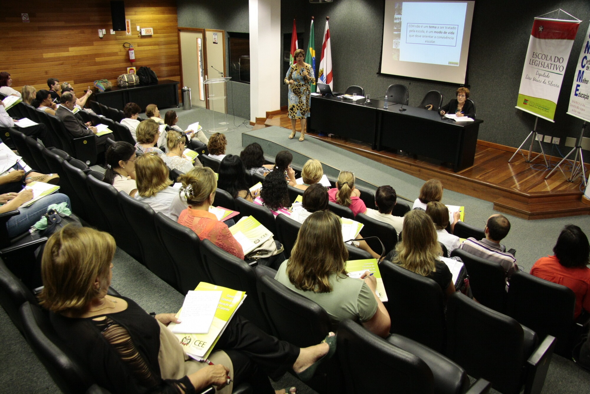 Programa Educação para Cidadania da Escola do Legislativo encerra mais uma etapa