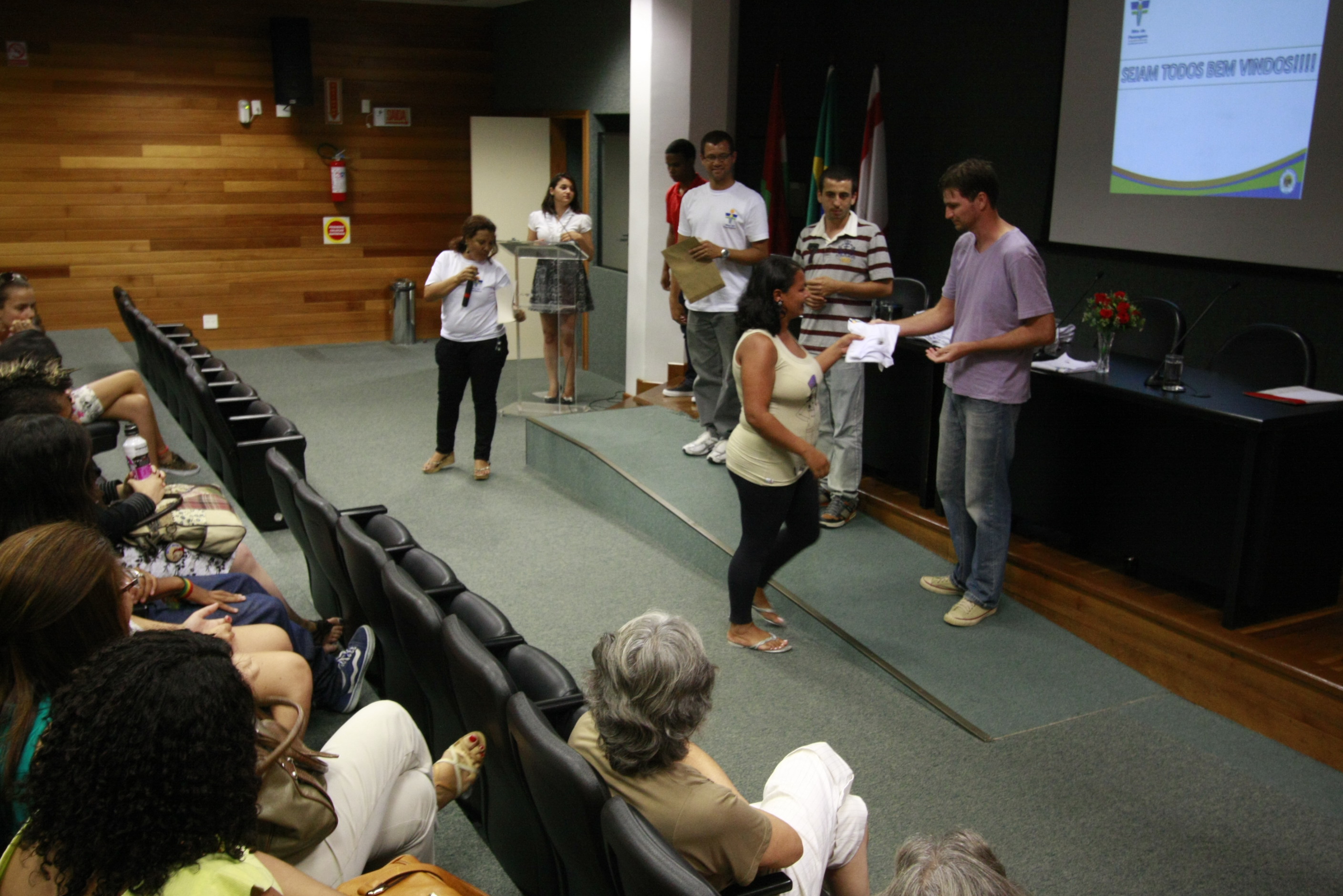 Cerimônia do Instituto Padre Vilson Groh - IVG - Foto: Lucas Gabriel Diniz