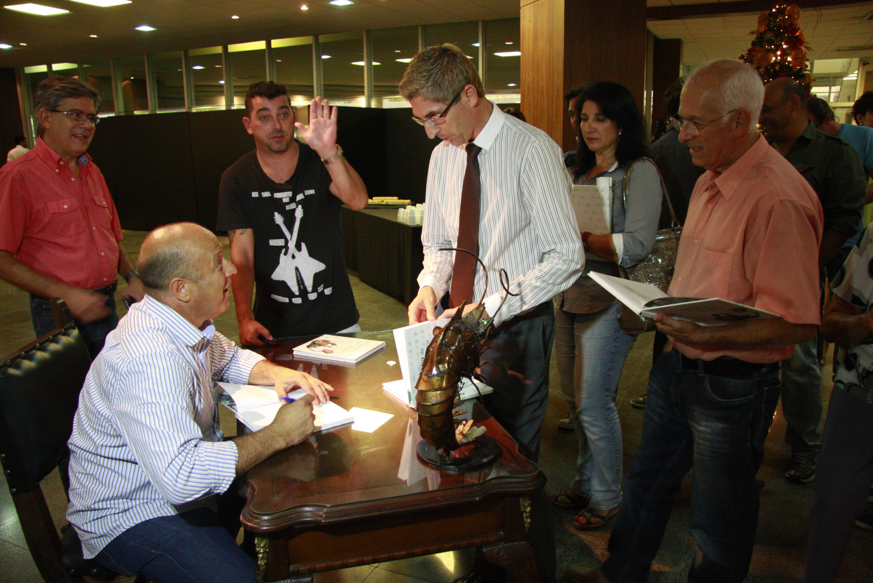 Lançamento Literário “A Cozinha do bom pescador” de Narbal Corrêa