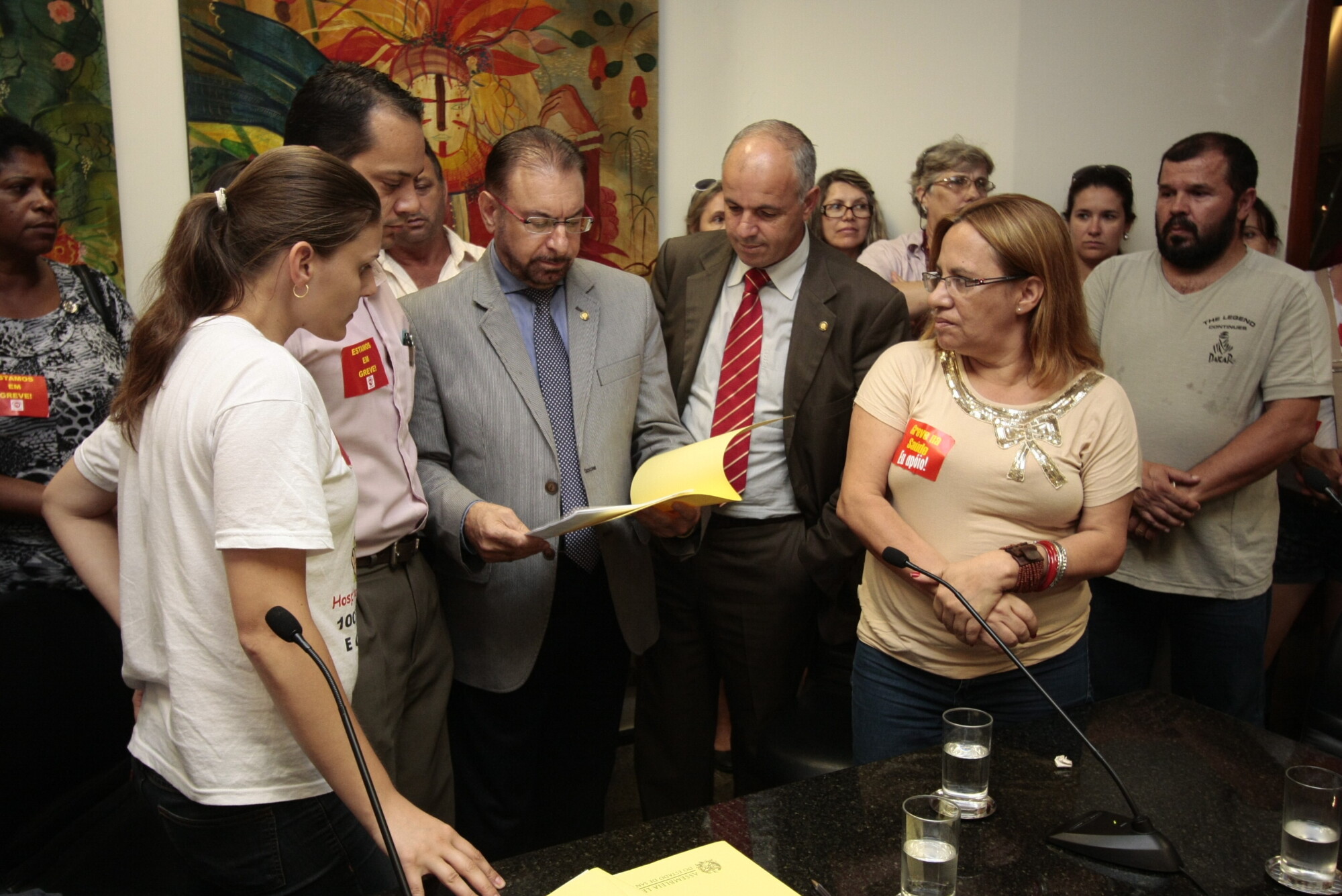 Sindicato quer CPI para investigar gastos do Estado na área
