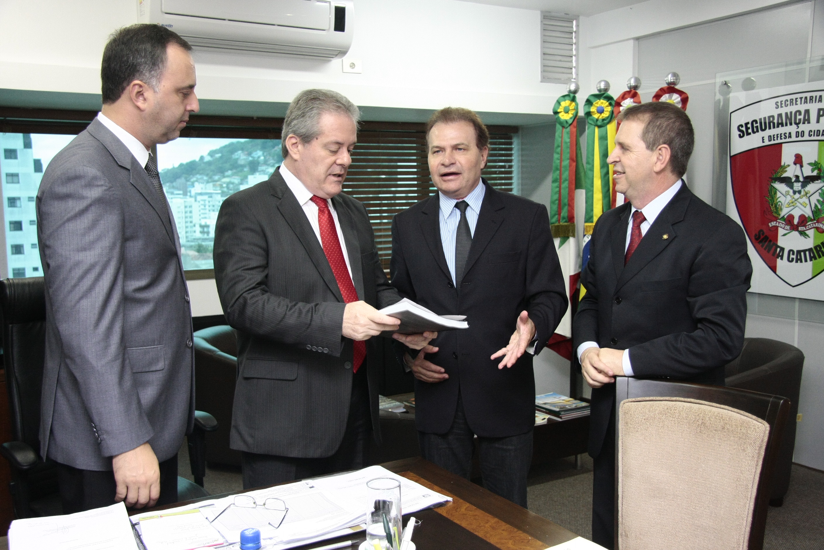 Entrega de Relatório da CSP