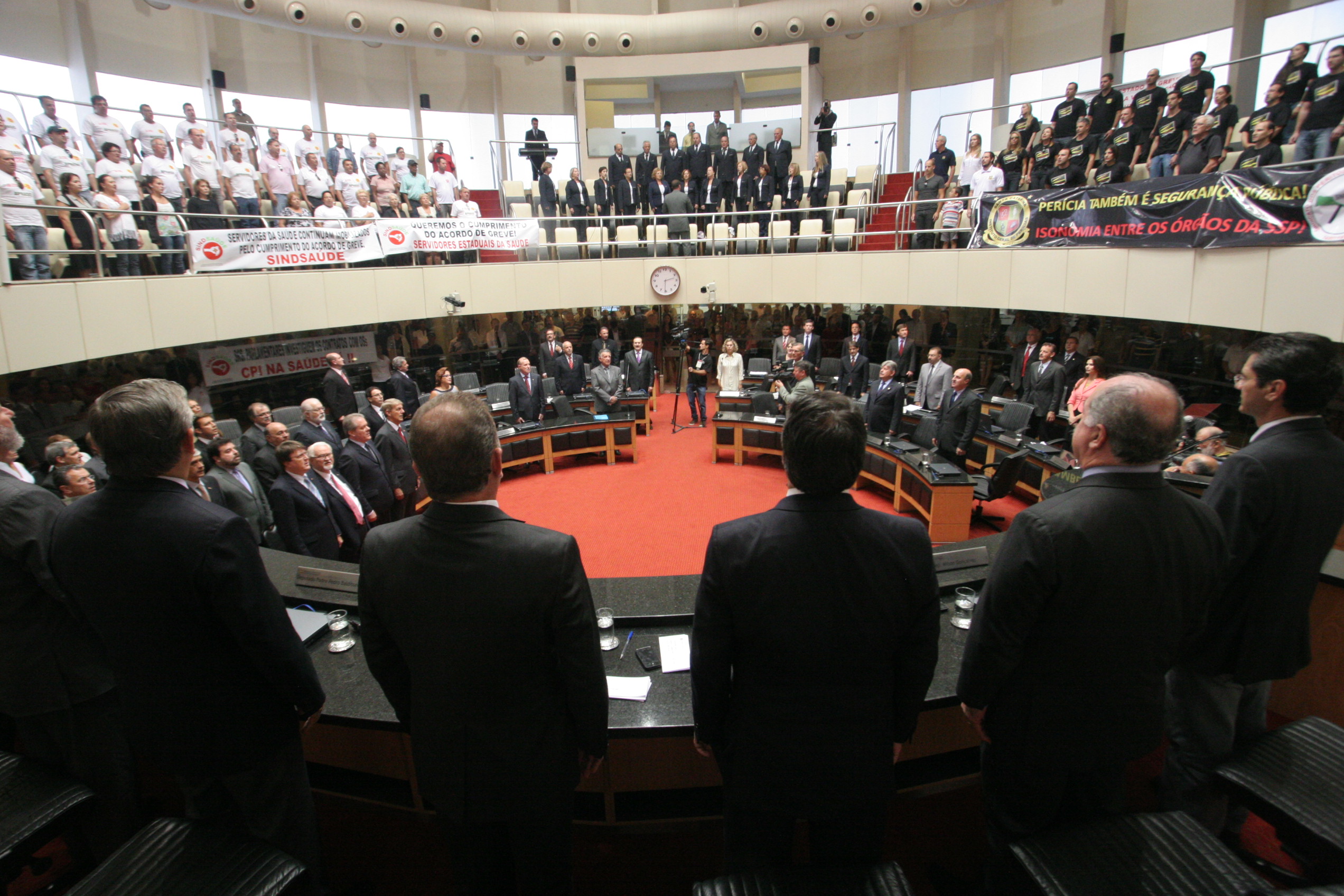 Mensagem do governador marca abertura do ano Legislativo
