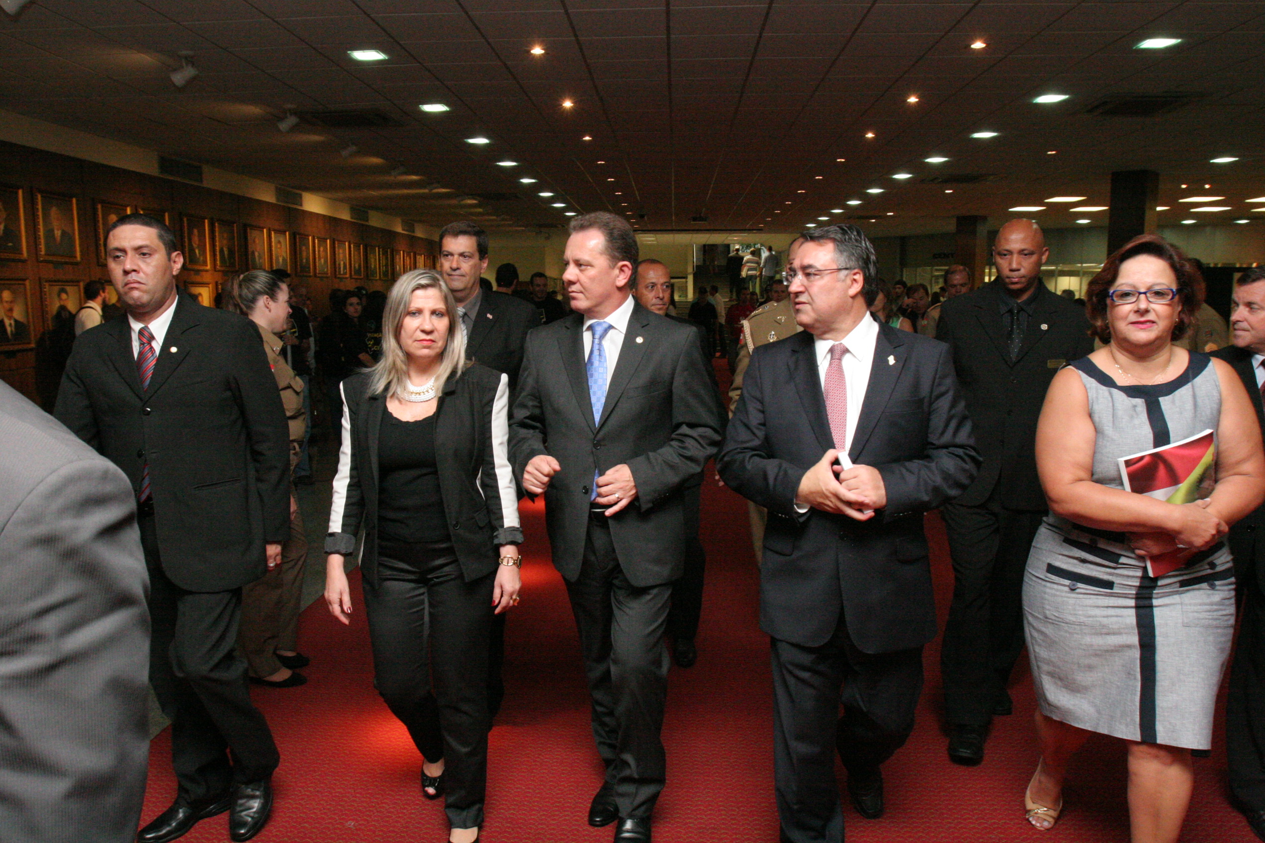 Governador deixa Palácio Barriga Verde
