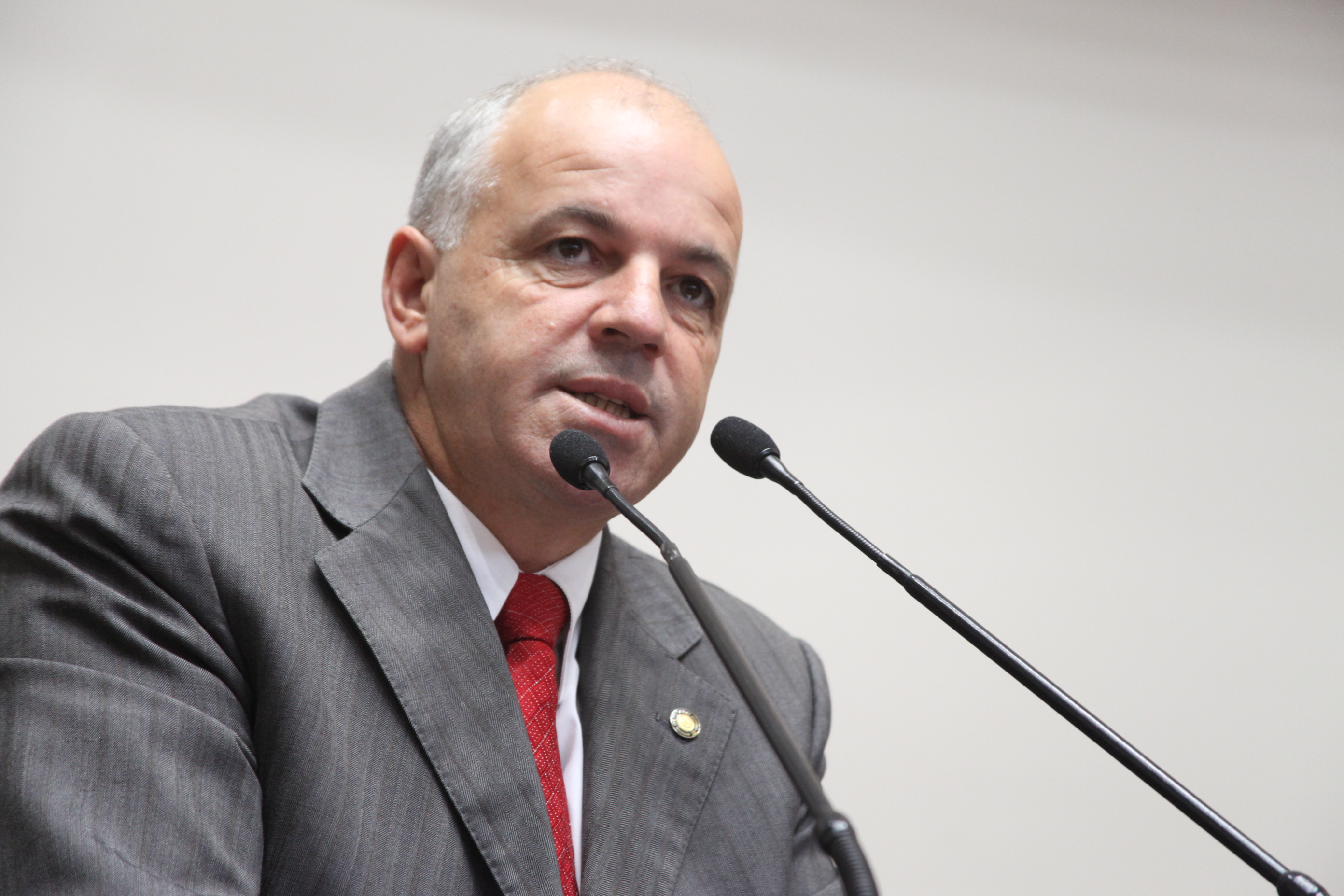 Sessão Ordinária - Plenário Osni Régis. Deputado Sargento Amauri Soares (PDT).  Foto: Fábio Queiroz
