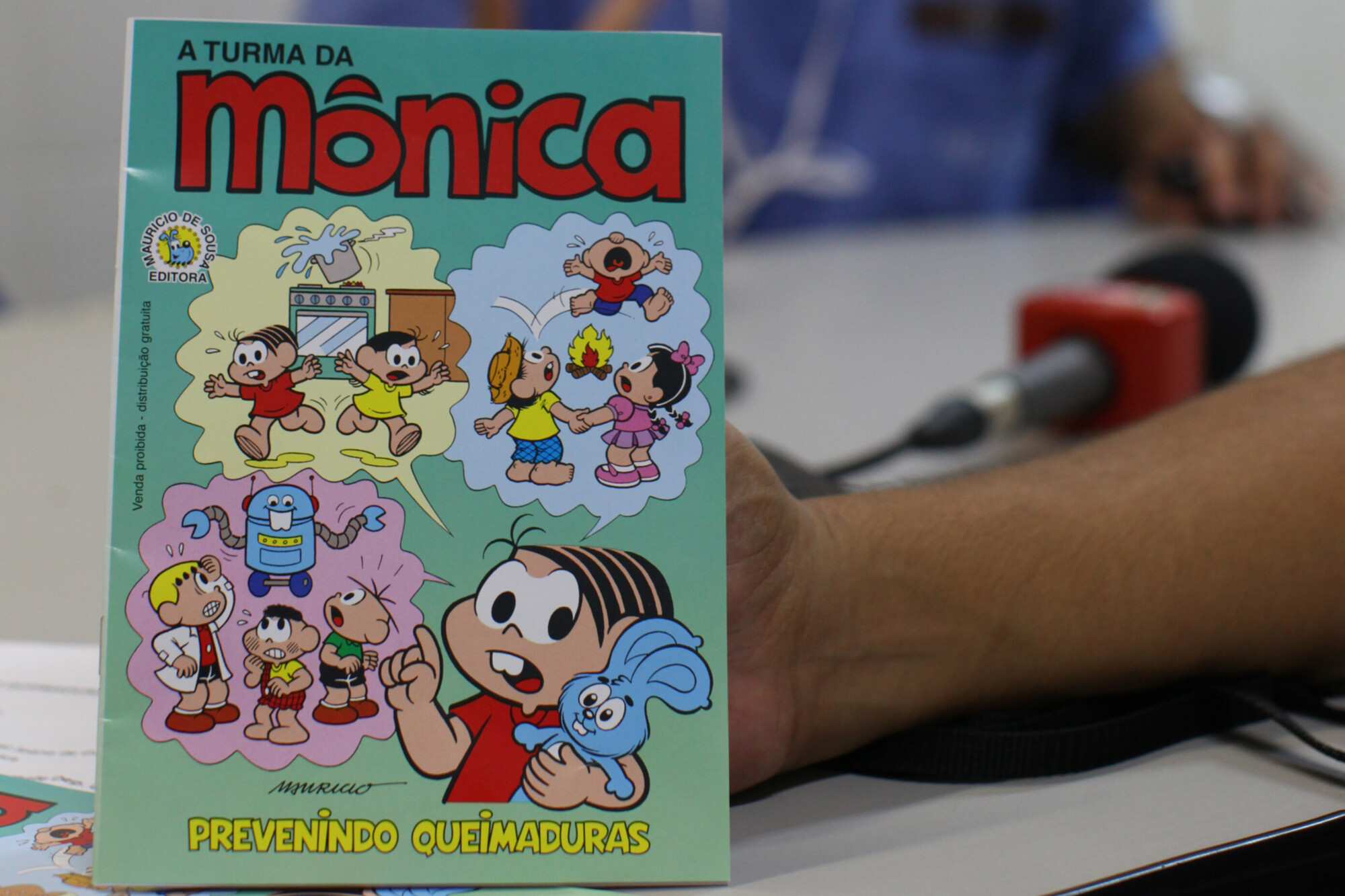Gibi orienta sobre consequências da queimadura