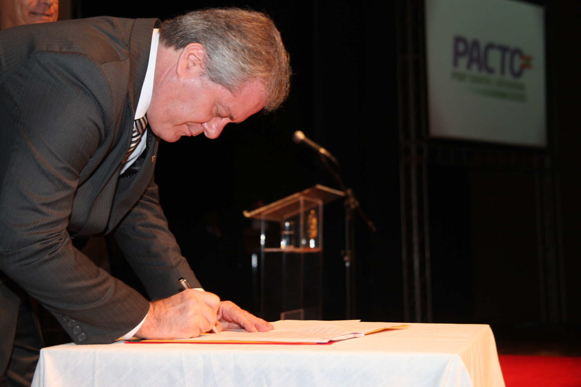 Pacto pela Educação