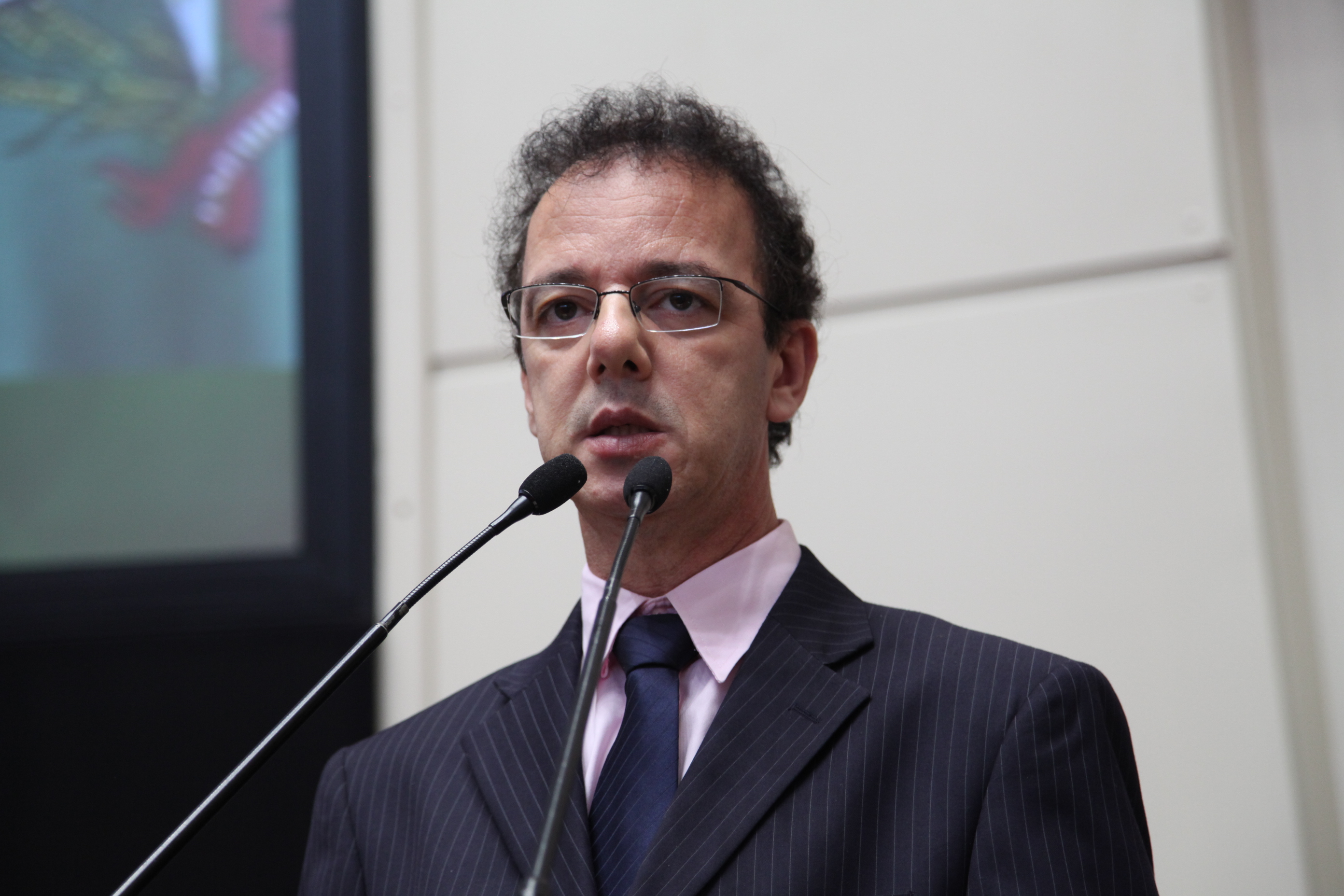 Sessão Ordinária - Plenário Osni Régis. Deputado Ismael dos Santos (PSD)