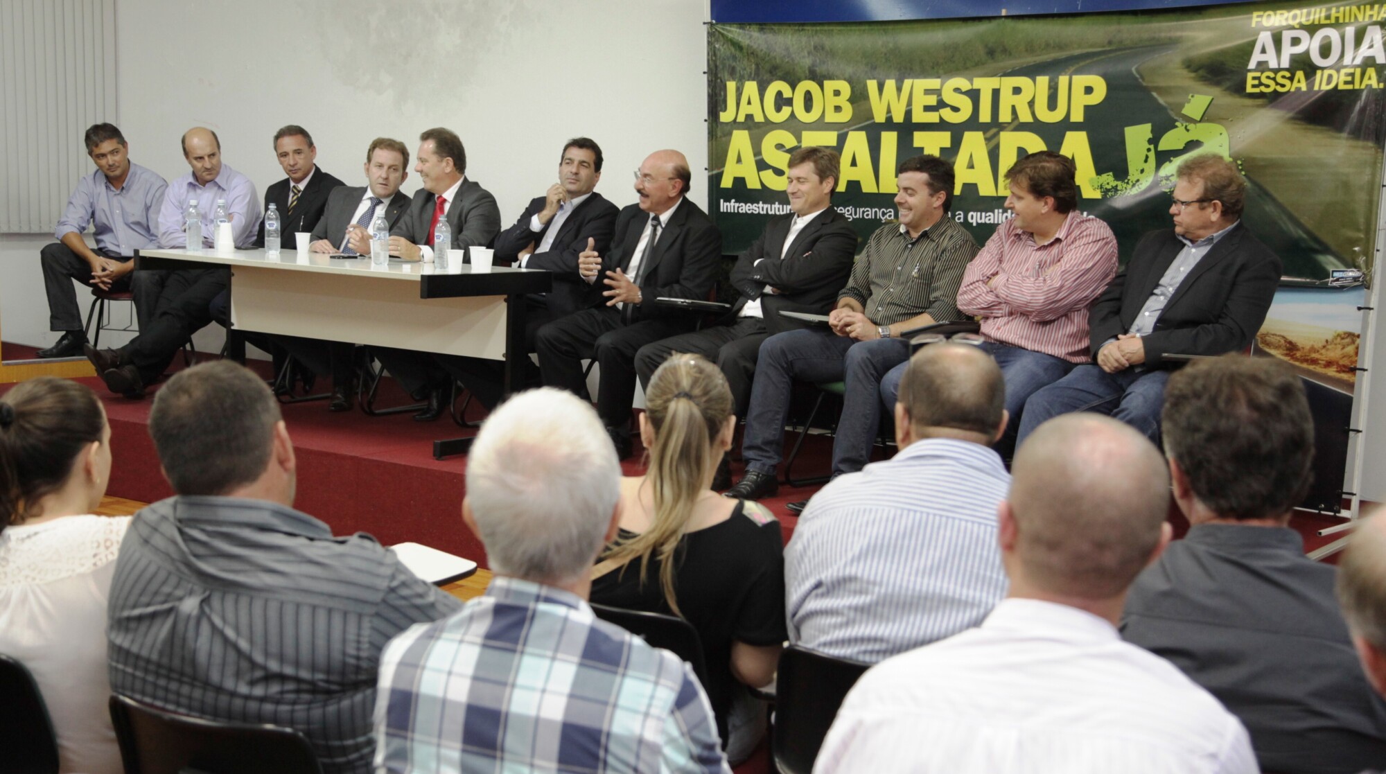 Lideranças conquistam apoio à pavimentação da rodovia Jacob Westrup