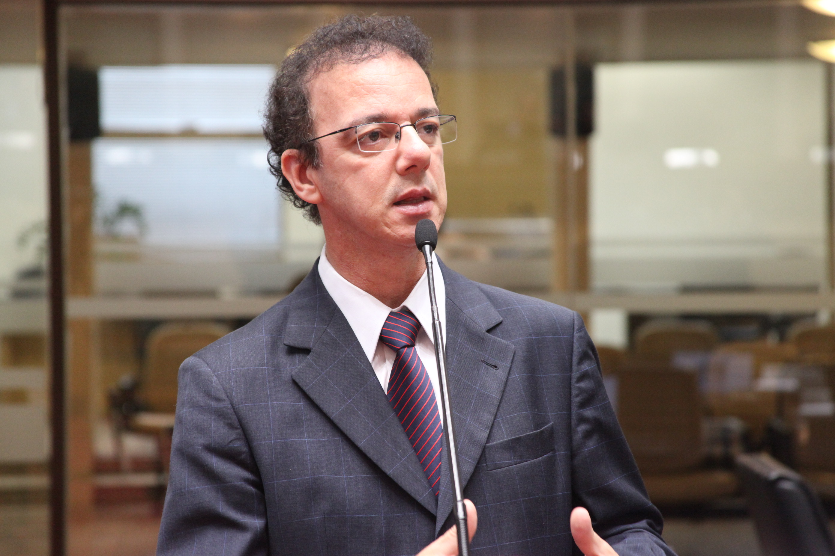 Sessão Ordinária - Plenário Osni Régis.  Deputado Ismael dos Santos (PSD). Foto: Fábio Queiroz