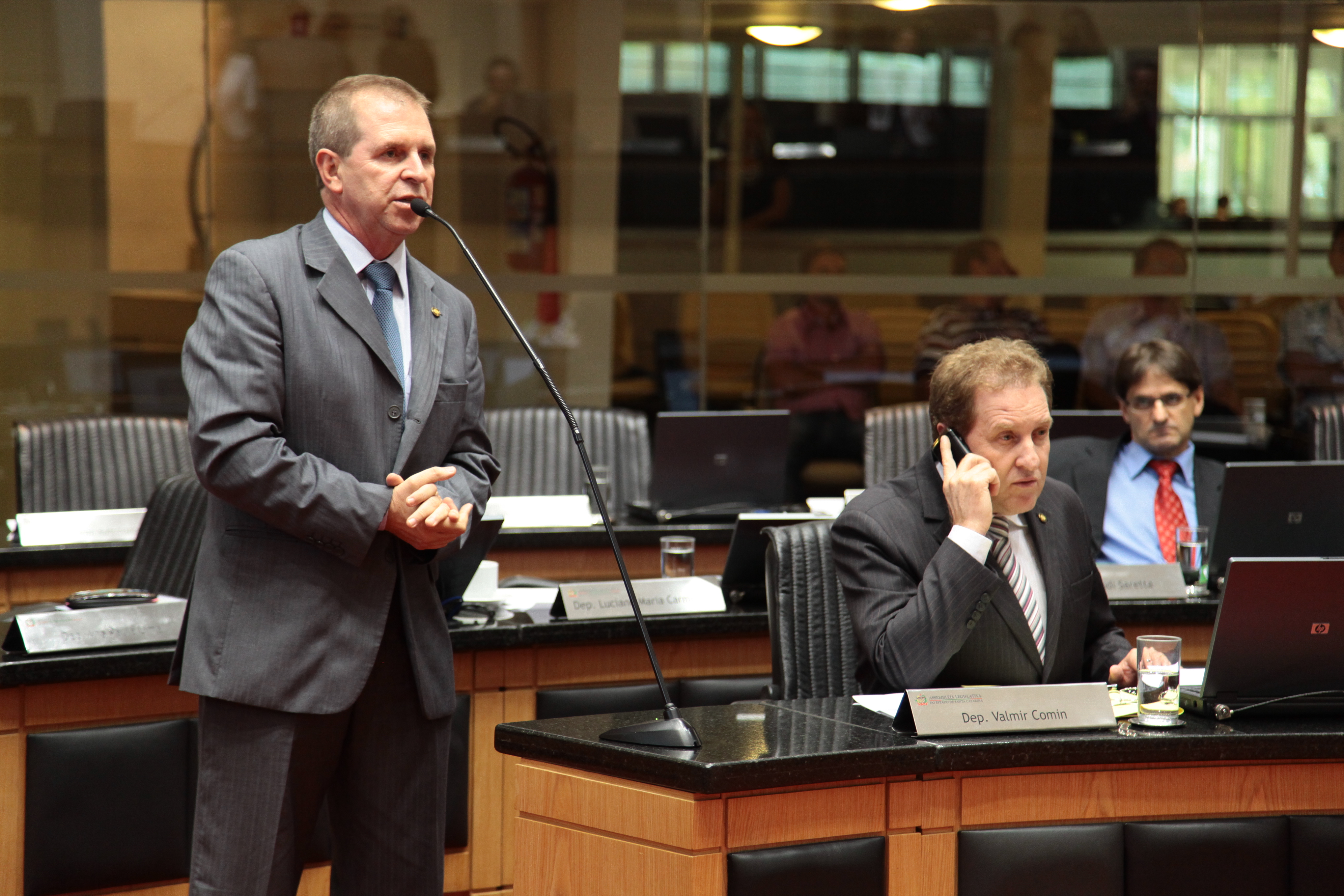 Sessão Ordinária - Plenário Osni Régis. Deputado Maurício Eskudlark (PSD).  Foto: Miriam Zomer