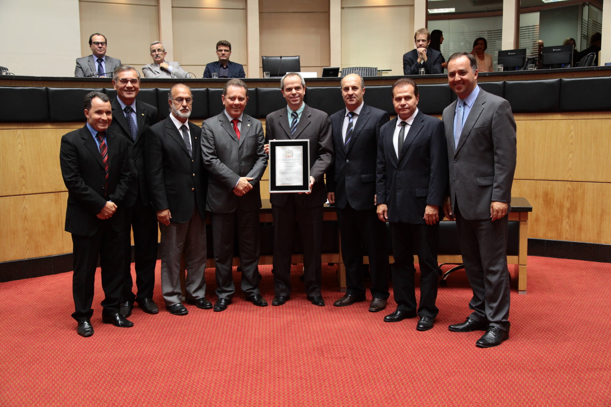 Assembleia homenageia jornal A Notícia pelos 90 anos de fundação