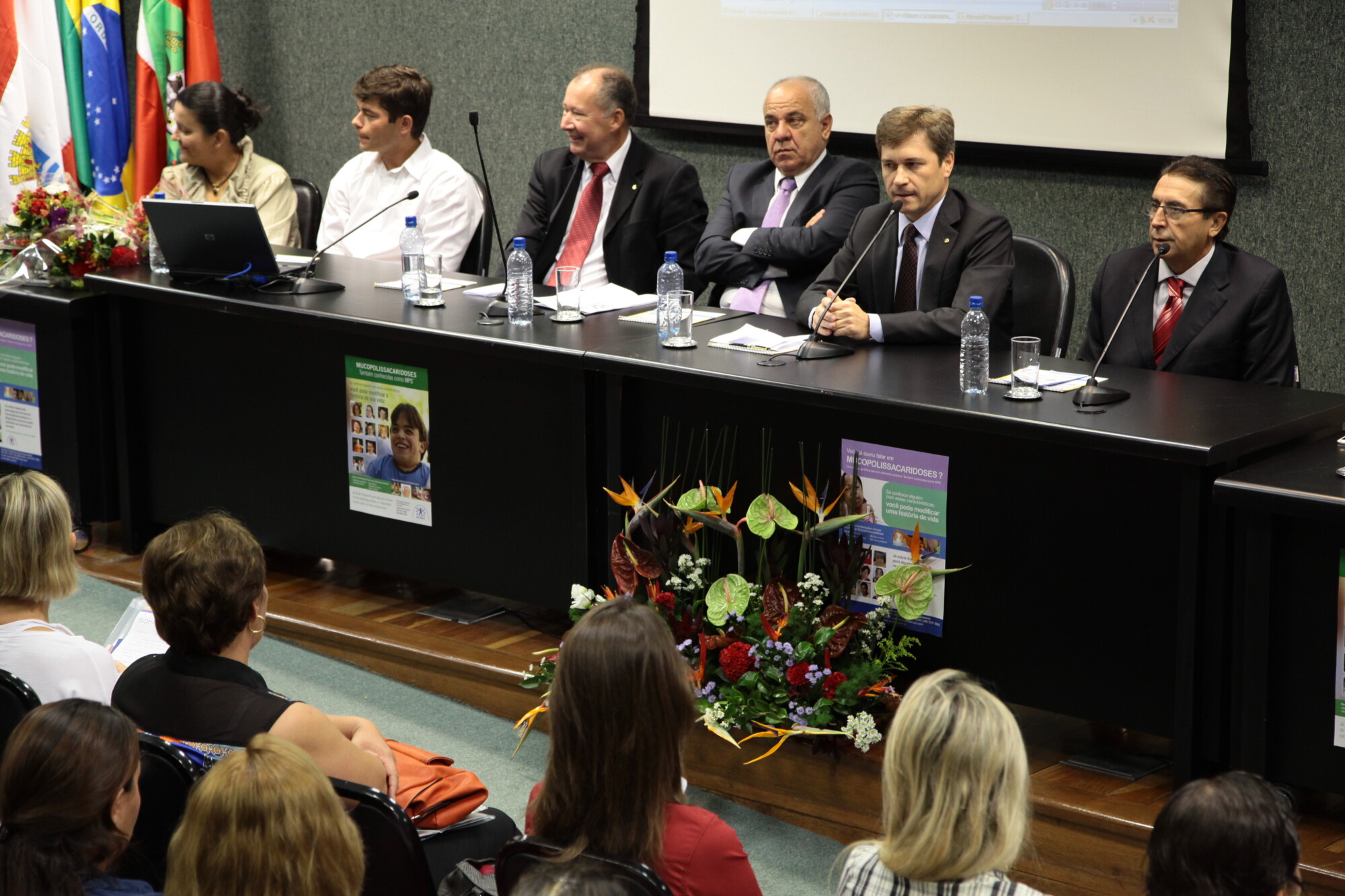 Evento aborda as doenças raras e a importância da capacitação profissional