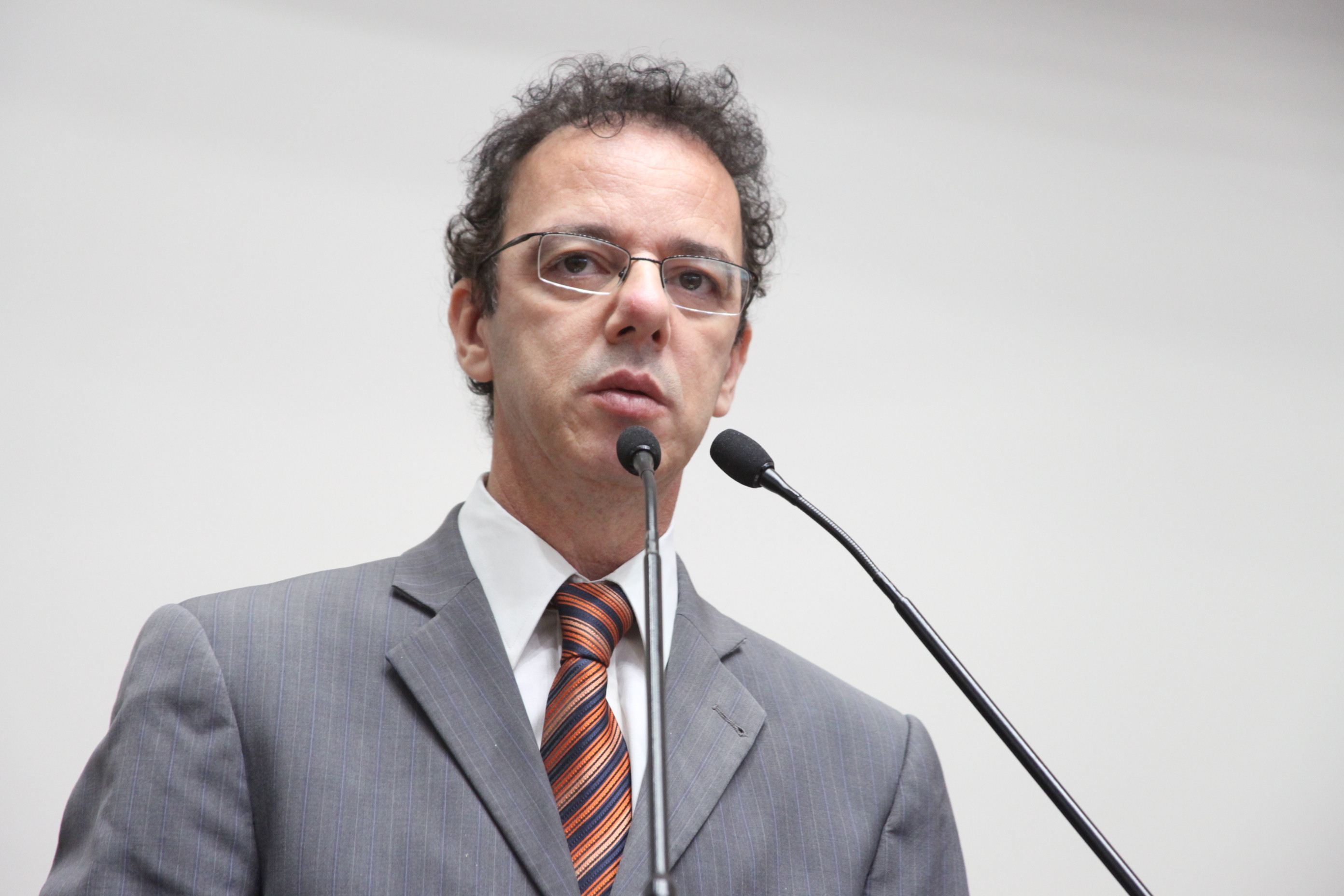 Sessão Ordinária - Plenário Osni Regis. Deputado Ismael dos Santos (PSD). Foto: Fábio Queiroz
