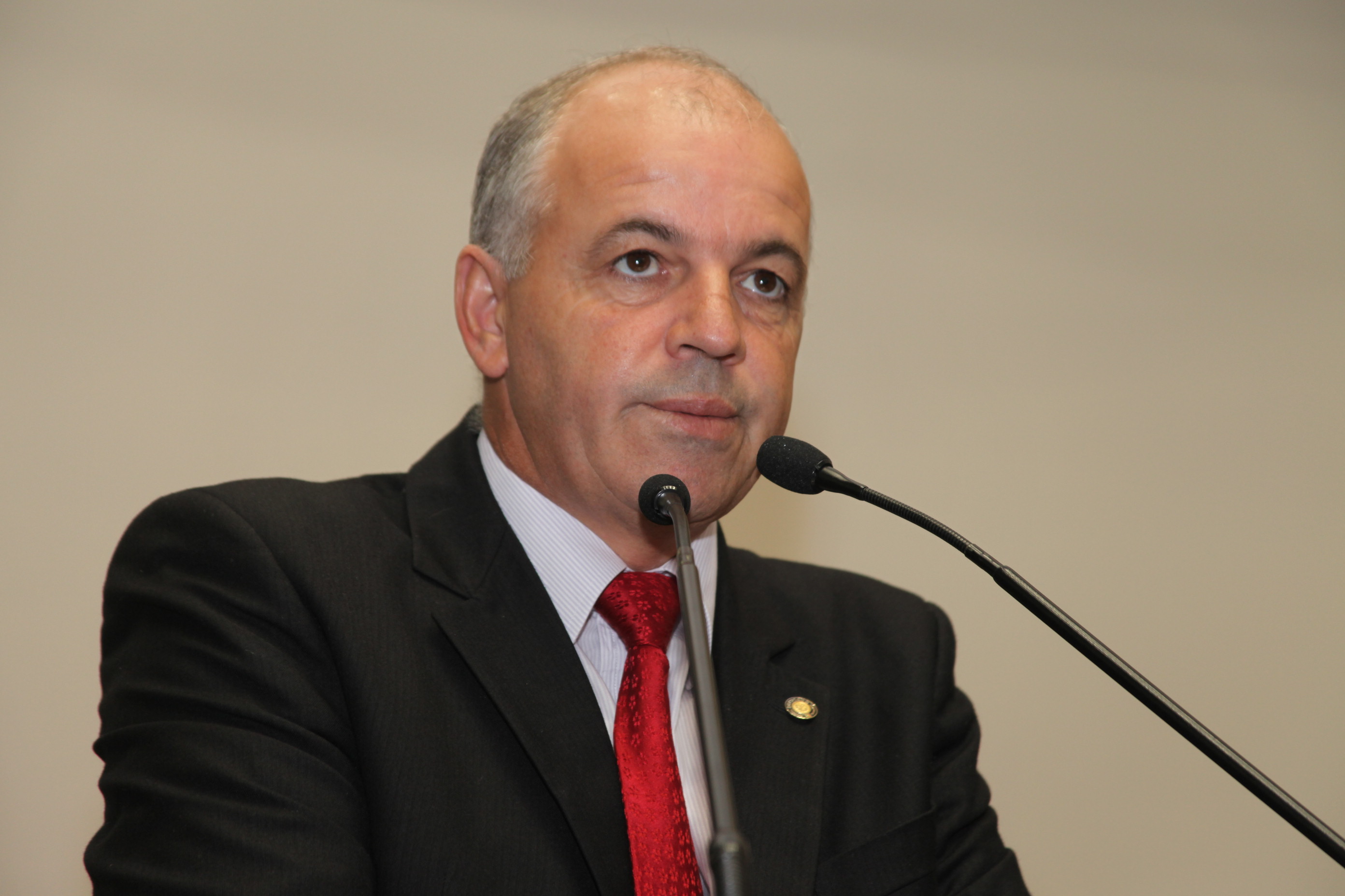 Sessão Ordinária - Plenário Osni Regis.  Deputado Sargento Amauri Soares (PDT). Foto: Fábio Queiroz