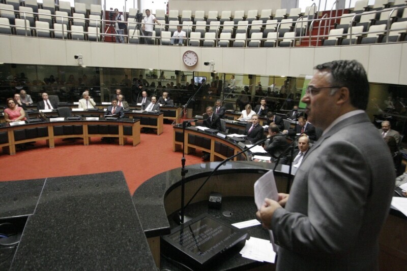 Mensagem do governador marca abertura do ano Legislativo nesta terça