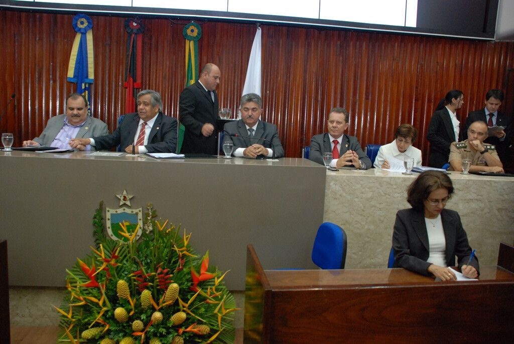 Joares Ponticelli recebe homenagem da Unale em João Pessoa