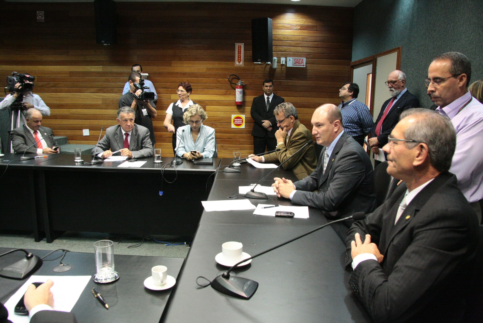 Deputados elegem Mauro de Nadal para presidência da CCJ