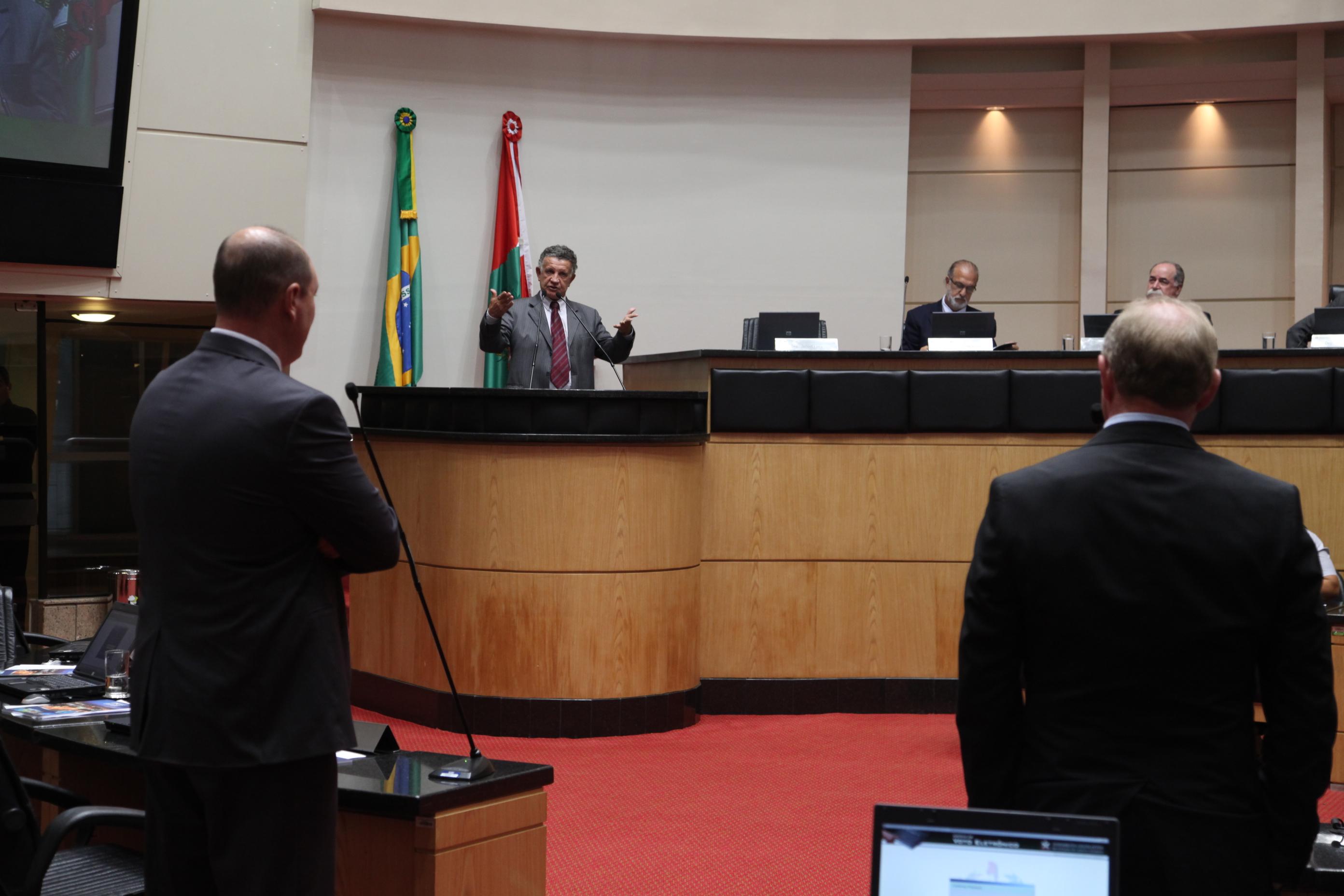 Sessão Ordinária Plenário Osni Régis