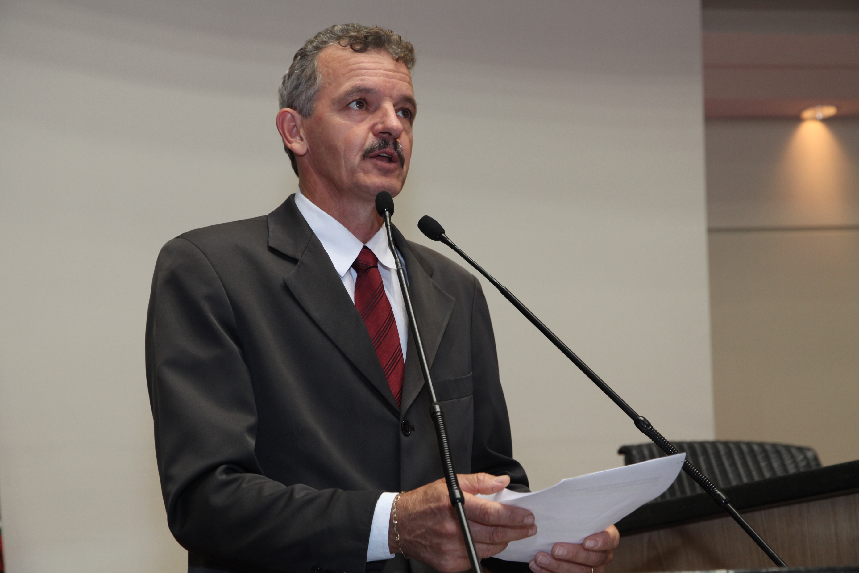 Sessão Ordinária Plenário Osni Régis - Deputado Dirceu Dresch (PT)