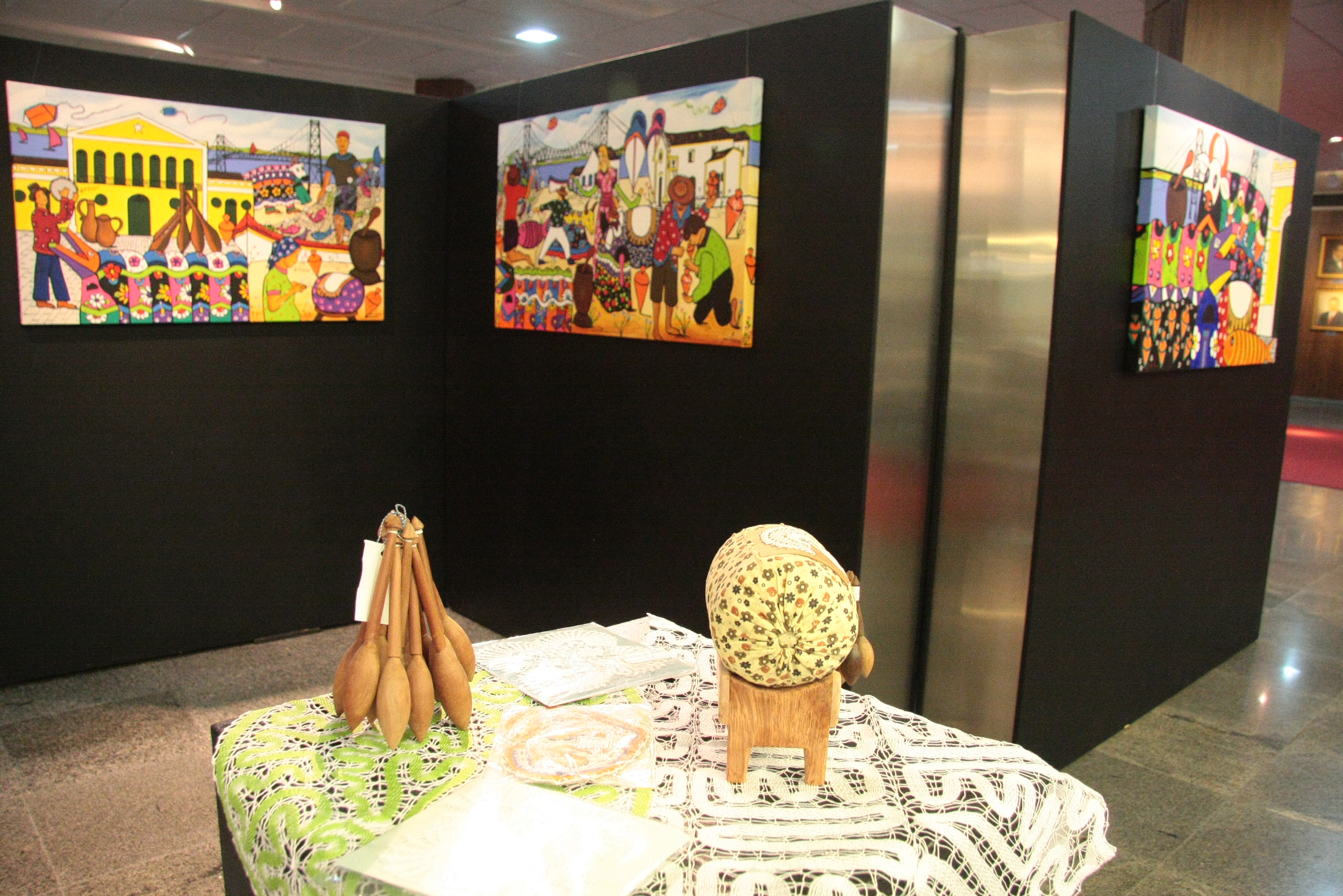 Exposição de Pintura - Minha Floripa de Gabriela Luft - Foto: Eduardo Guedes de Oliveira