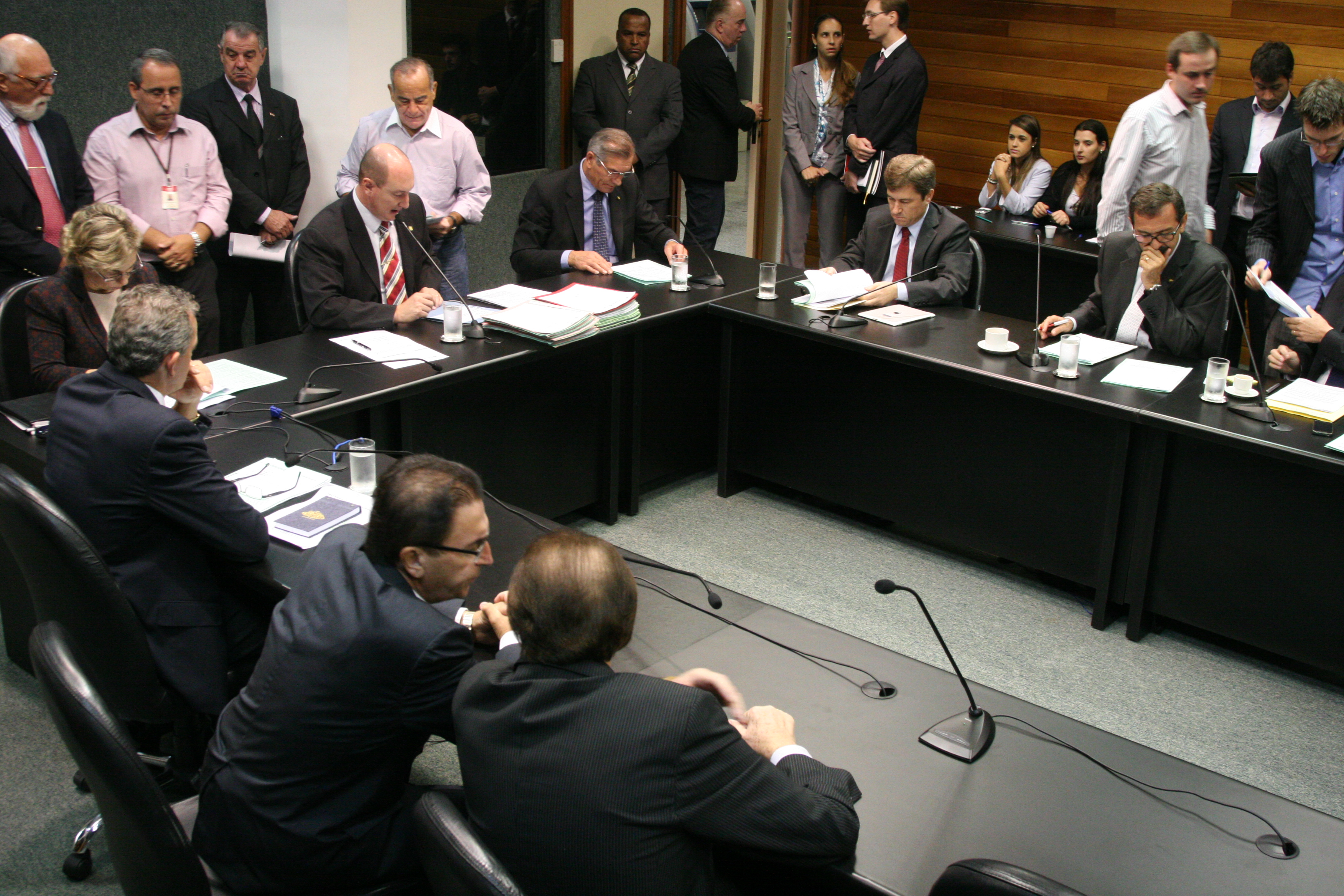 Comissão de Constituição e Justiça