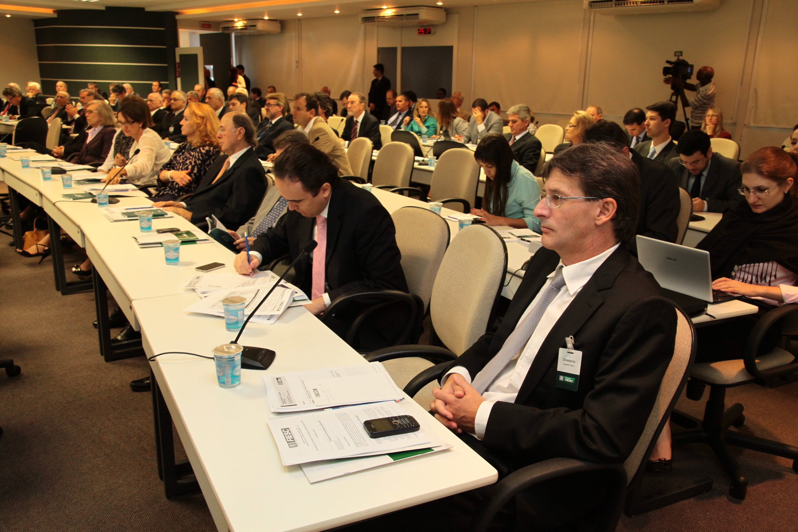Reunião da diretoria da FIESC com o Secretário-executivo do Ministério de Minas e Energia, Márcio Zimmermann. Foto: Miriam Zomer
