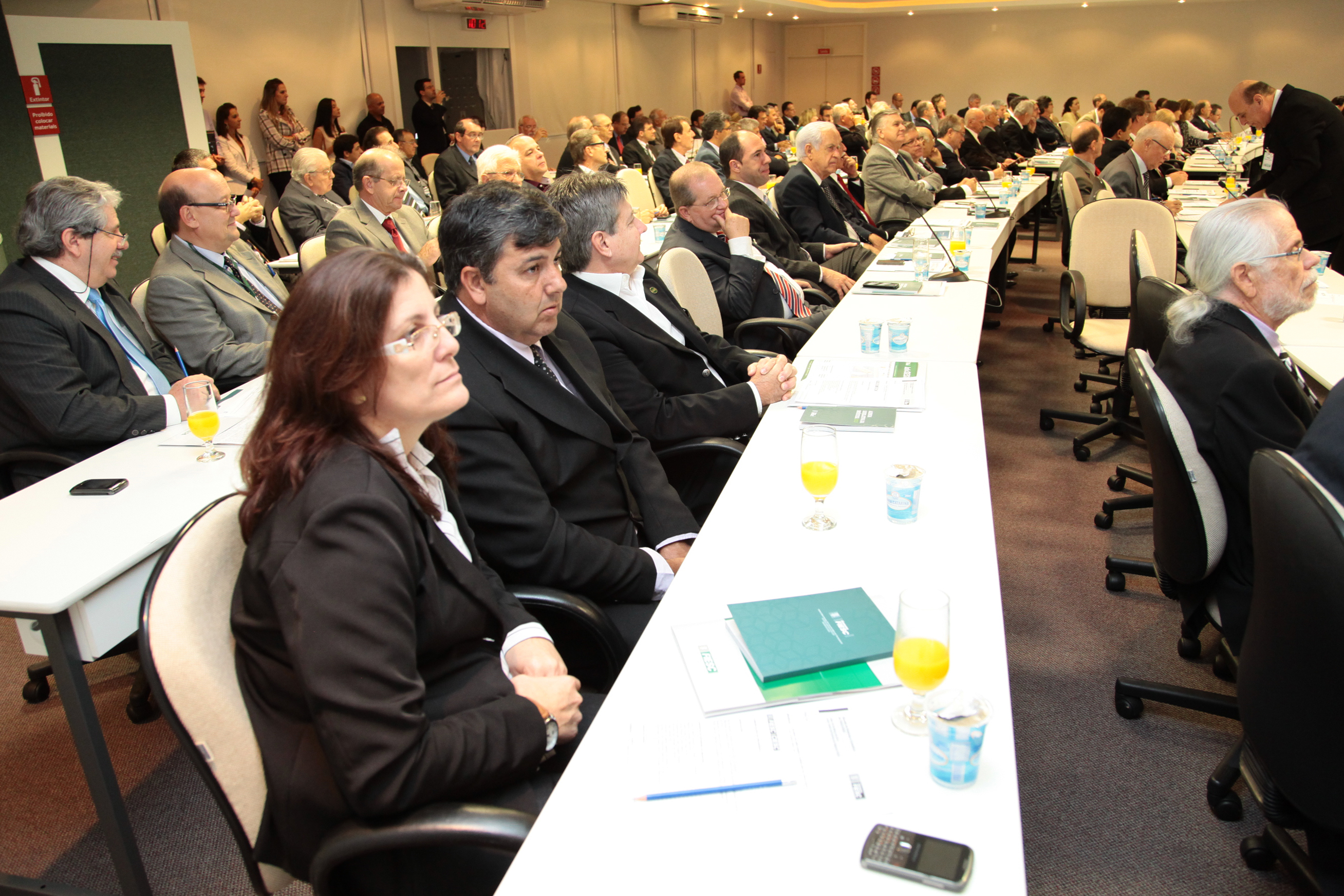 Reunião da diretoria da FIESC com o Secretário-executivo do Ministério de Minas e Energia, Márcio Zimmermann. Foto: Miriam Zomer