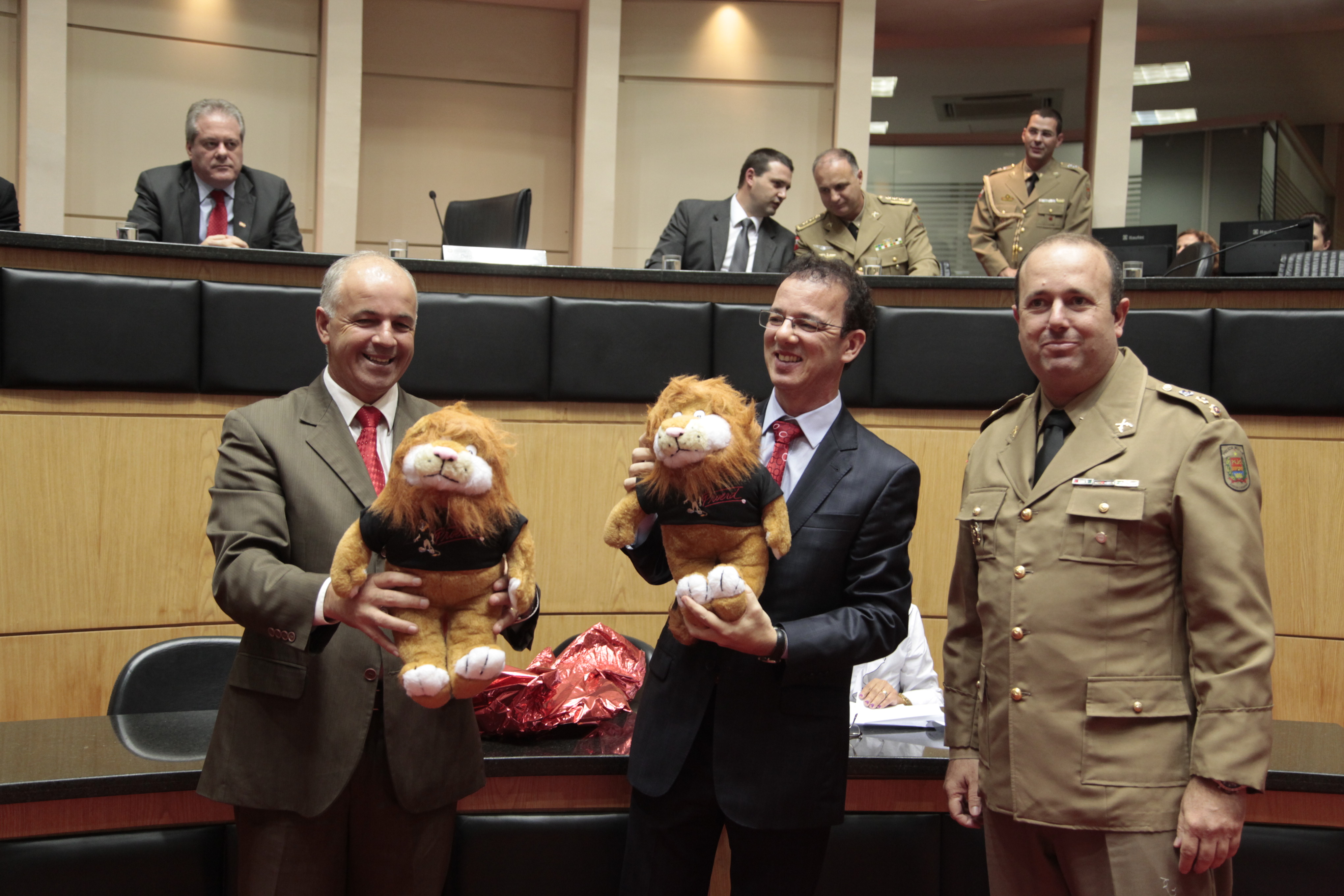 Sessão Especial em Homenagem ao Programa Educacional de Resistência às Drogas e à Violência PROERD