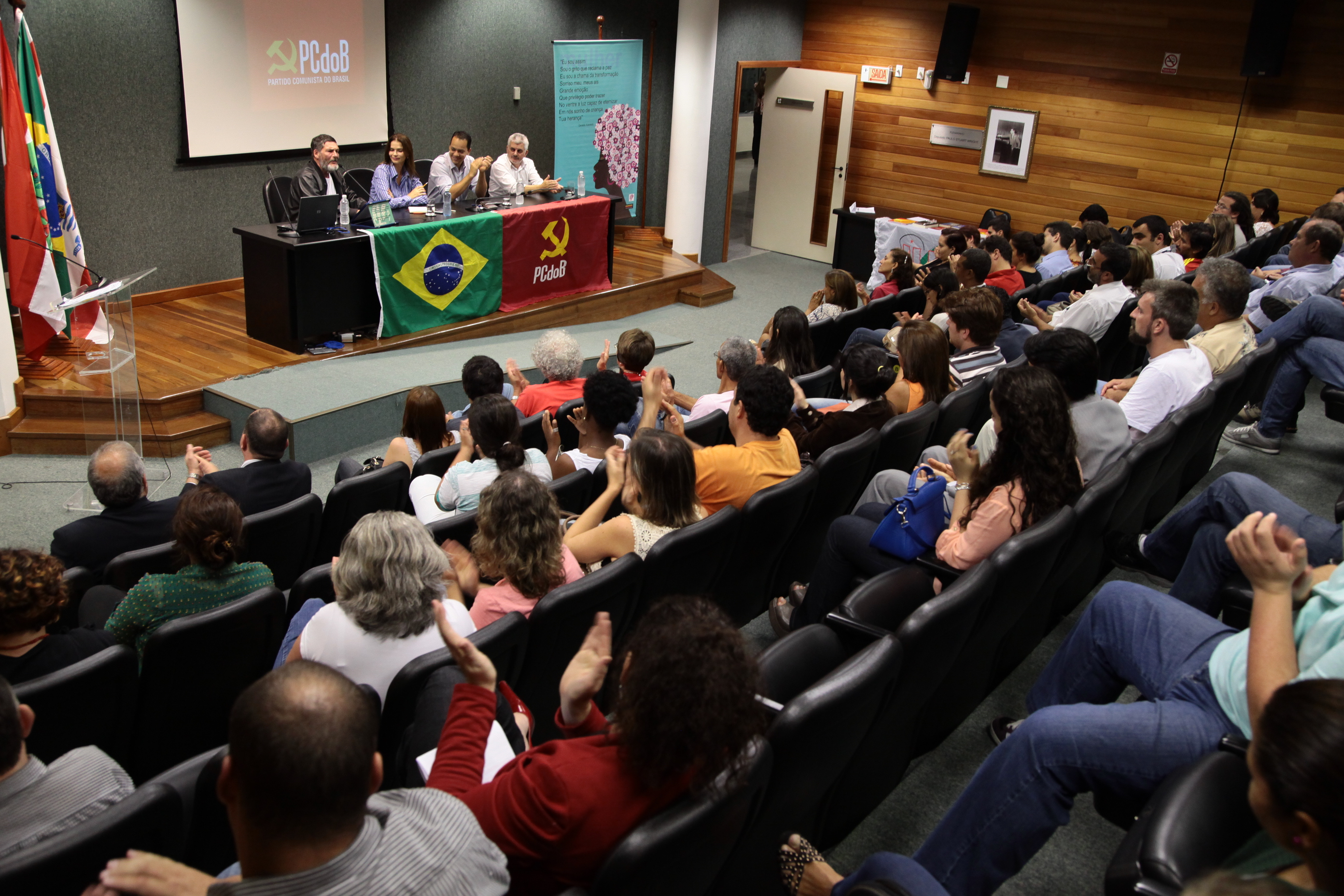Sessão Especial em homenagem aos 91 anos do Partido Comunista do Brasil - PCdoB. Foto: Miriam Zomer