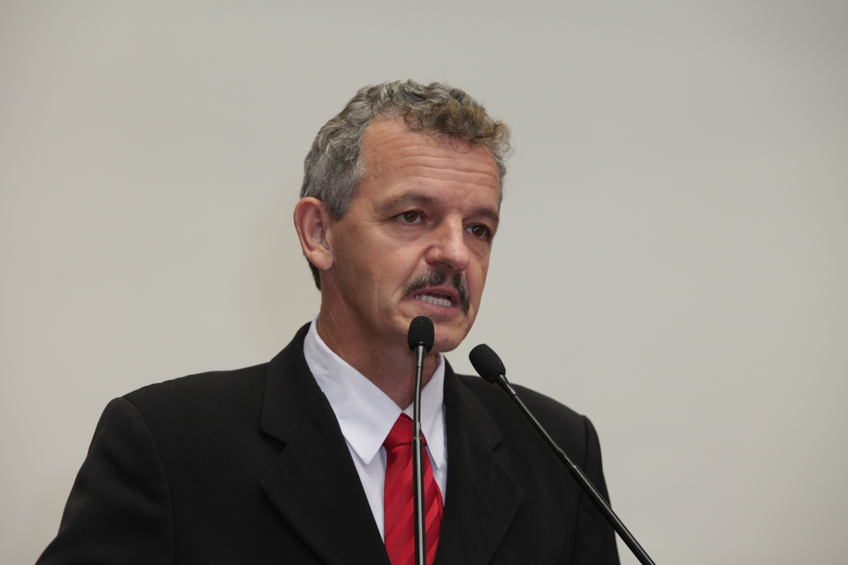 Sessão Ordinária - Plenário Osni Régis. Deputado Dirceu Dresch (PT).  Foto: Solon Soares